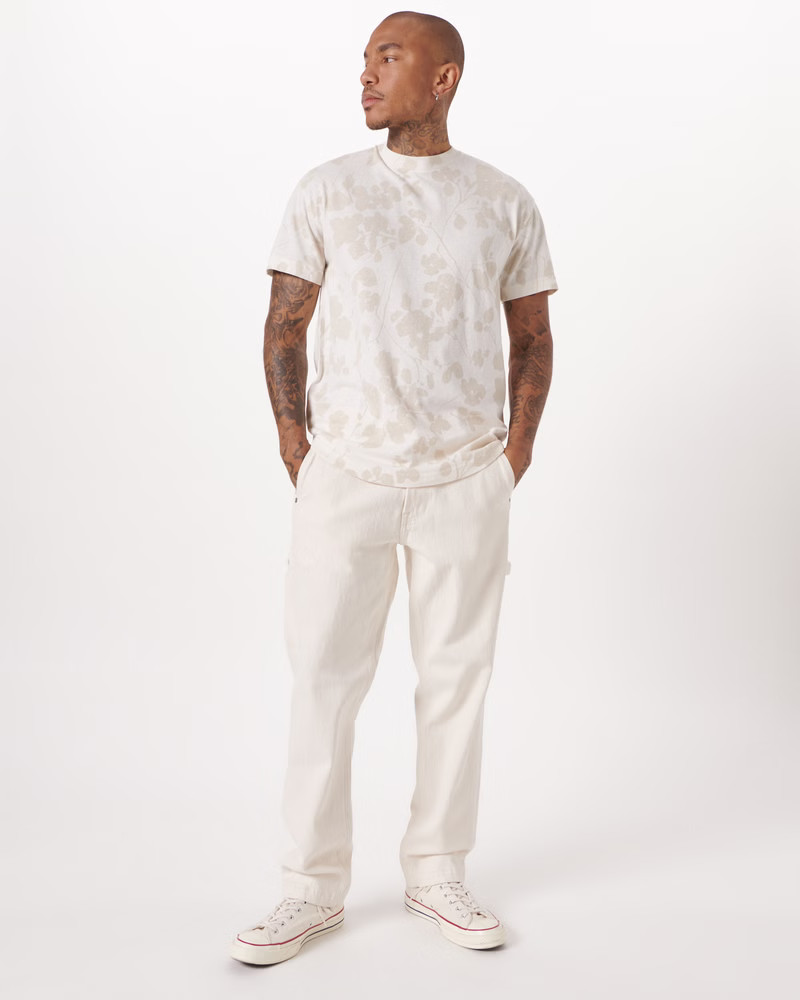 Men's Essential Floral Curved Hem Tee | Men's New Arrivals | Abercrombie.com | Abercrombie & Fitch (US)