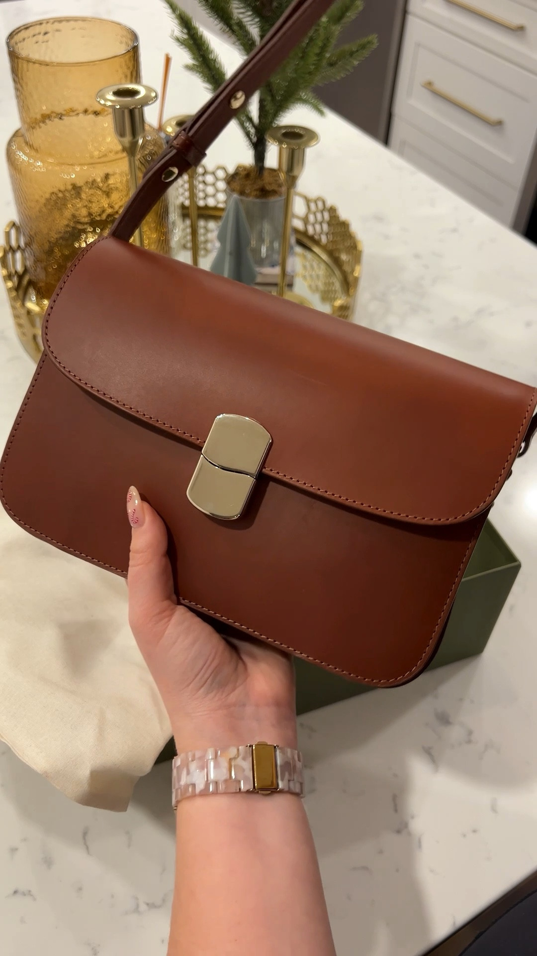 Sezane Milo Bag / Shoulder Bag / Crossbody Bag / Leather Bag 

#LTKGiftGuide #LTKitbag #LTKstyletip