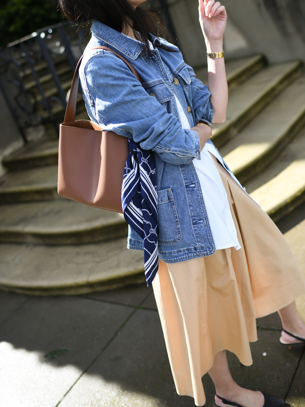 West Coast style coming in strong - loving this Talbots collection.

#denimshirt
#denimskirt
#springoutfit
#springstyle
#springtravel

#LTKootd #LTKSeasonal #LTKmomlife