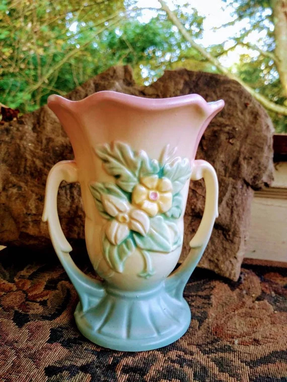 Vintage HULL U.S.A. Pottery Pink & White TRILLIUM Three Leaf | Etsy | Etsy (US)