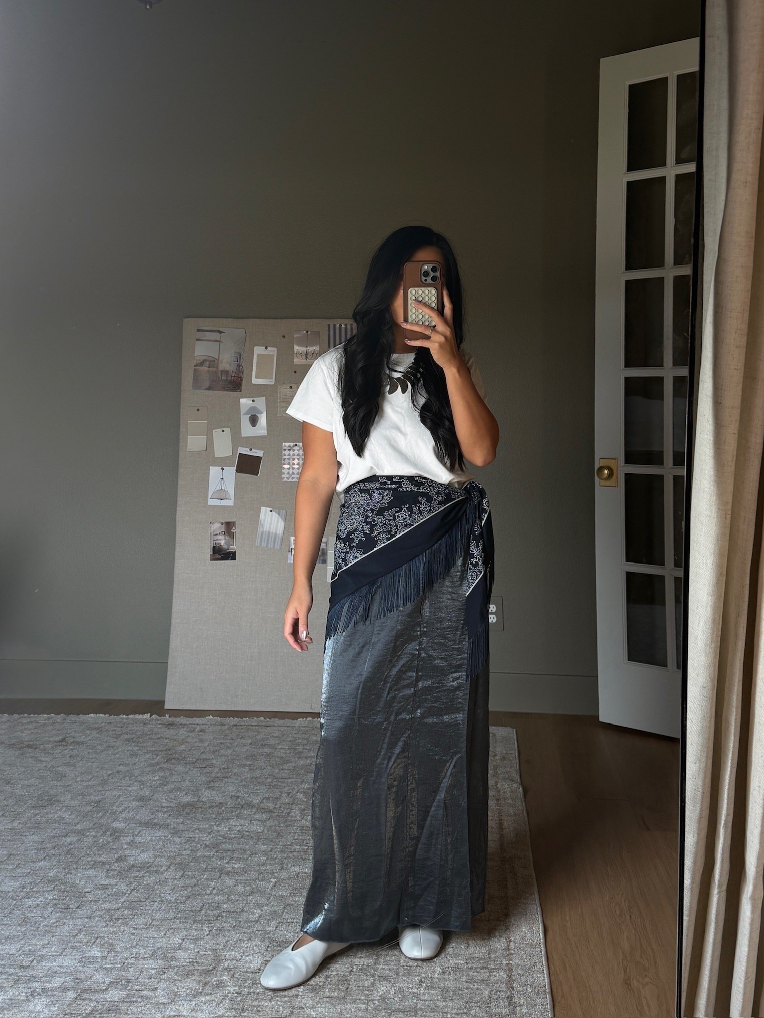 Headed to LTKcon!! Wearing my new Walmart bandana scarf!! 

ootd, elevated casual outfit, outfit inspo, summer outfit inspo, silk scarf outfit

#LTKSeasonal #LTKootd
