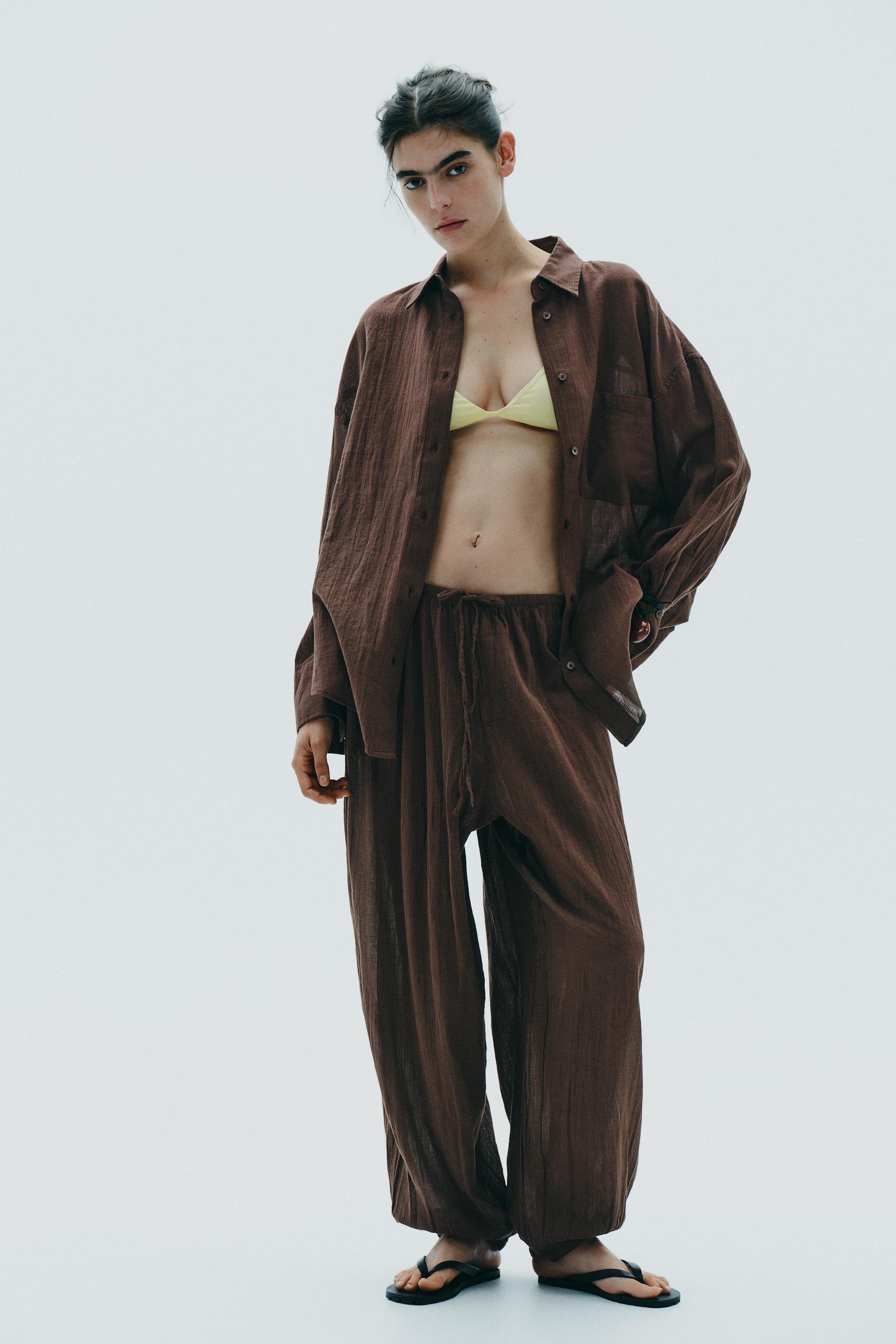 FLOWY BALLOON PANTS | Zara US