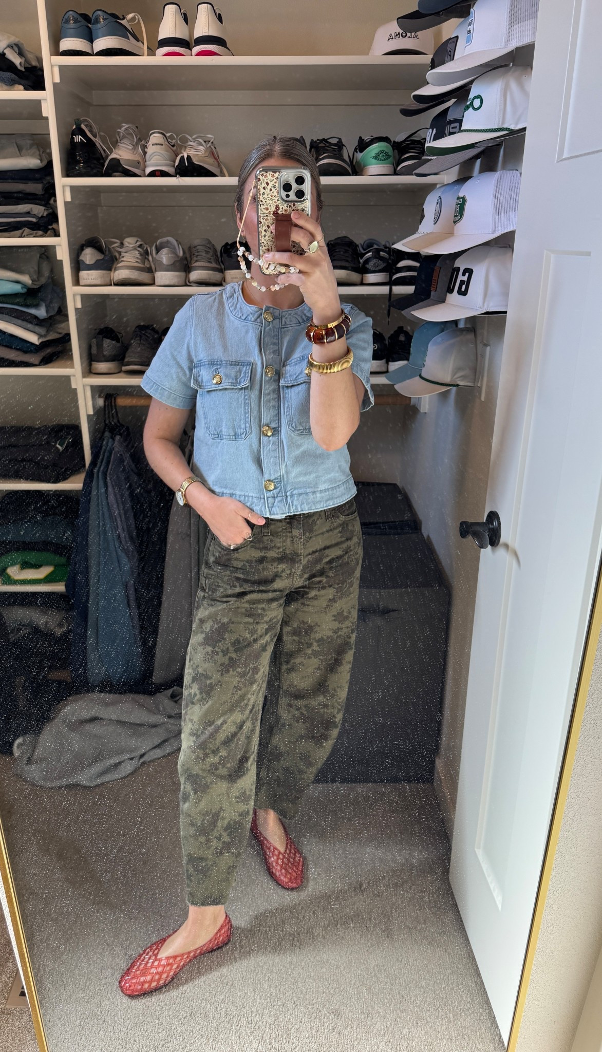 All true to size, wearing xsmall top, 25 jeans 