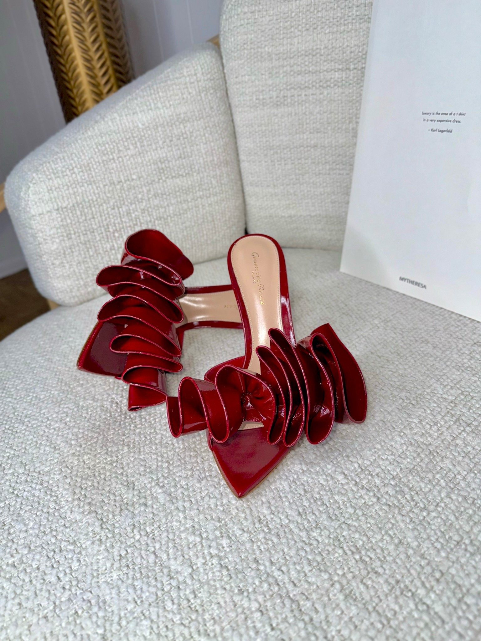 My dream spring summer shoes😍 gianvitto rossi did THAT😍😍 Im obsessed!! 
Of course SM did an amazing dupes as well 😍😍 