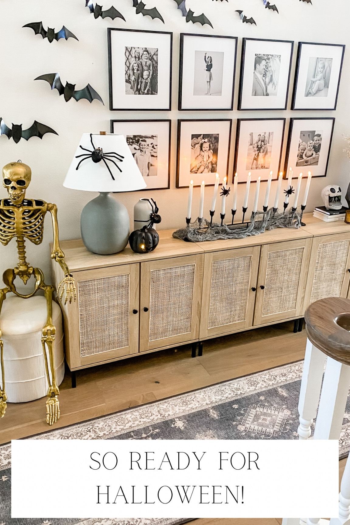 Halloween decor 
Halloween decorations 