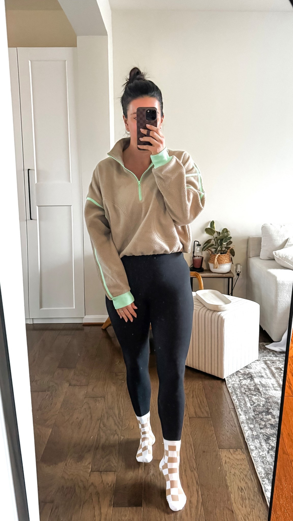 Pilates OOTD
All Amazon 
All amazing 

This pullover is the BEST I had found yet. 

Large pullover 

Gym wear
Active wear 
Leggings 


#LTKActive #LTKMidsize #LTKootd