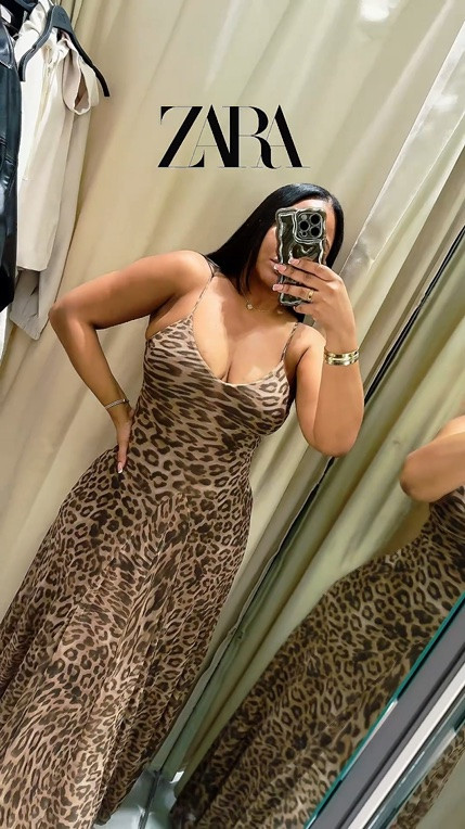 LEOPARD MAXI DRESS 🤎

This ZARA dress is EVERYTHING! The V-neckline + adjustable straps give it the prettiest fit, while the flowy tulle fabric and godet detailing create gorgeous movement. ✨

Dress it up with heels or keep it effortless with sandals—perfect for vacation, dinner, date night, or a special event! 🌴🥂

Wearing a Medium | 

LTKFinds LTKStyle LTKFashion LTKootd LeopardPrint #MaxiDress VacationStyle DinnerDate ZaraFinds #FallFashion

#LTKgrwm #LTKOver40 #LTKootd