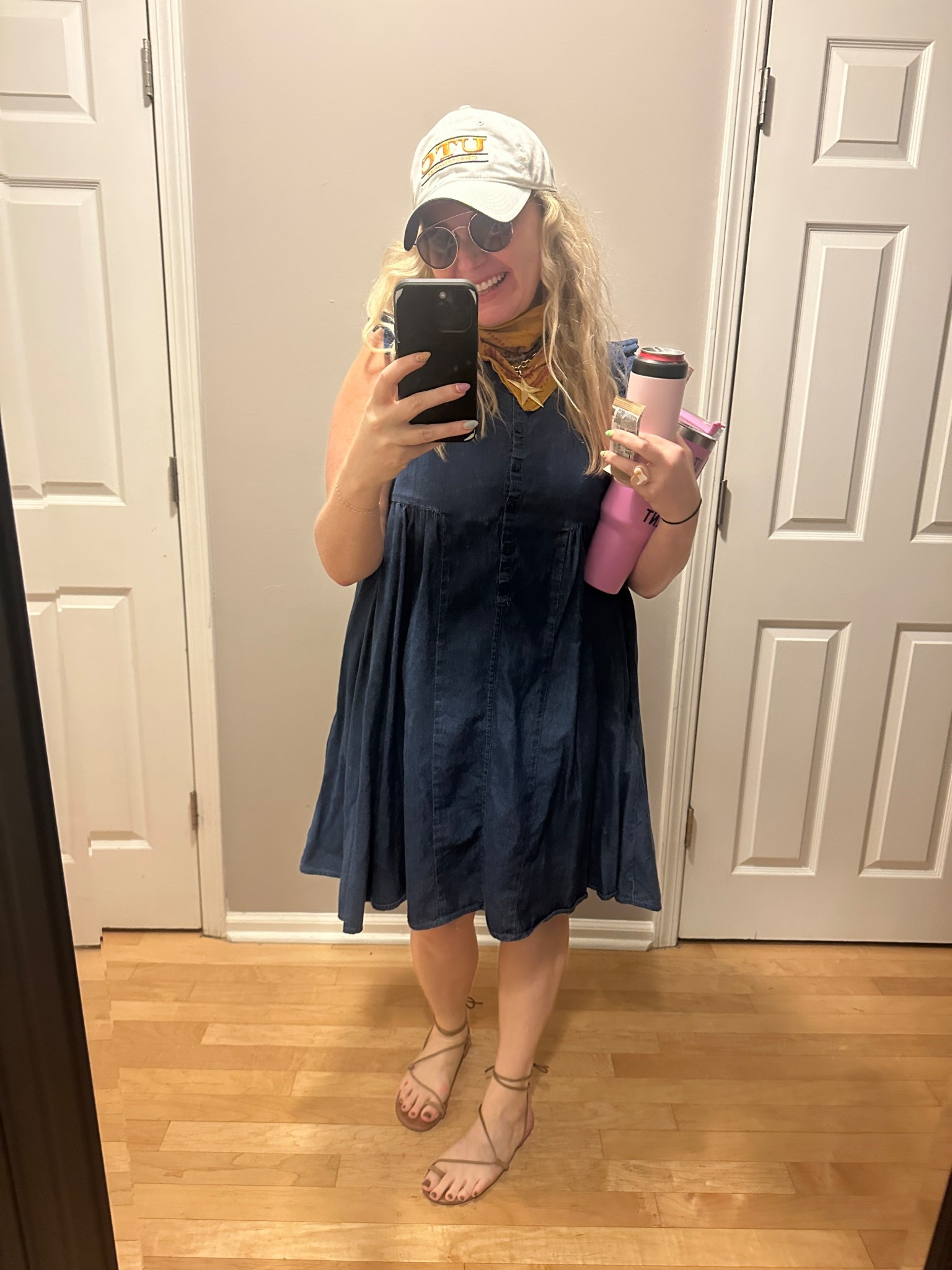 Clear eyes, full hands, can’t lose. College Day at school today makes teacher dressing easy!

#LTKShoeCrush #LTKSeasonal #LTKWorkwear