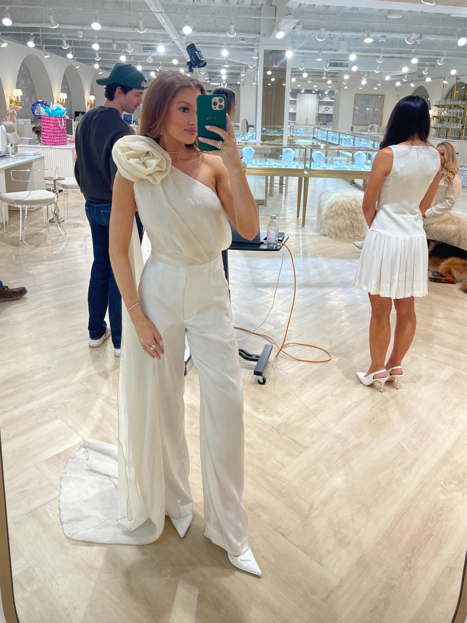 Team photo for RW Fine 🤍🦋 I bought this top for my honeymoon and didn’t end up wearing it

#LTKSeasonal #LTKStyleTip #LTKWatchNow