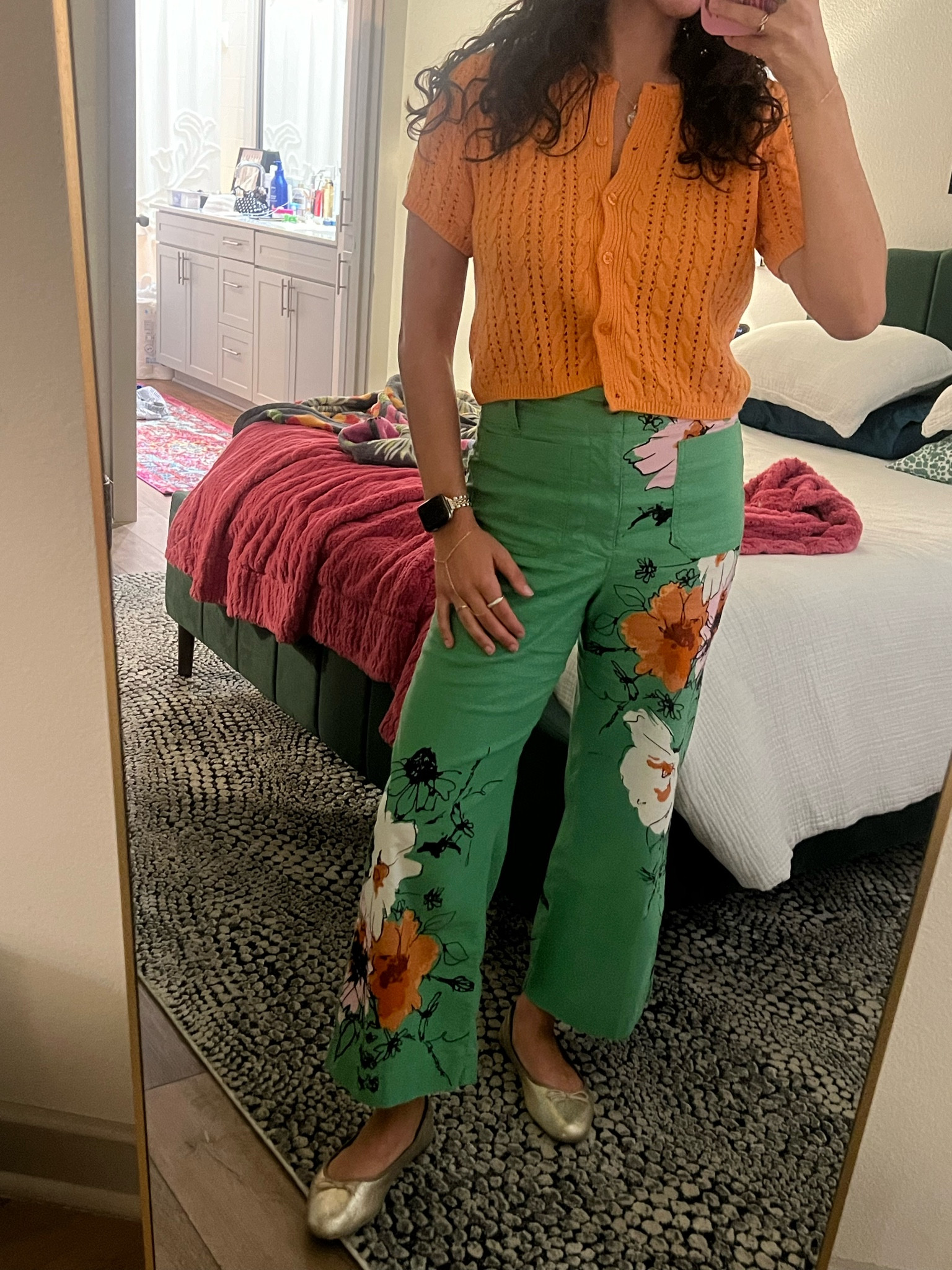 🧡🩷💚

#LTKSeasonal #LTKWorkwear #LTKStyleTip