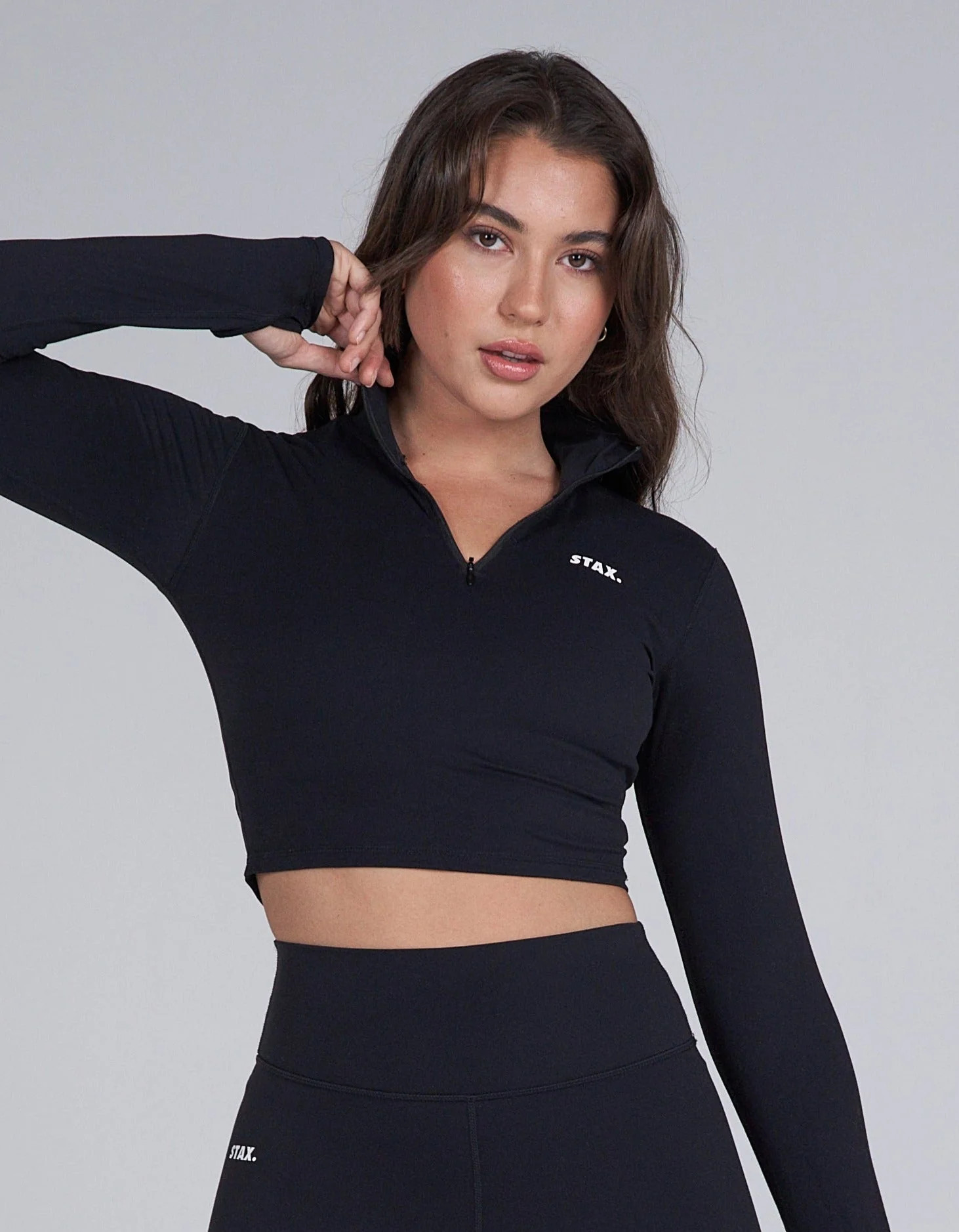 STAX. BB Long Sleeve Zip Crop - Black | STAX.