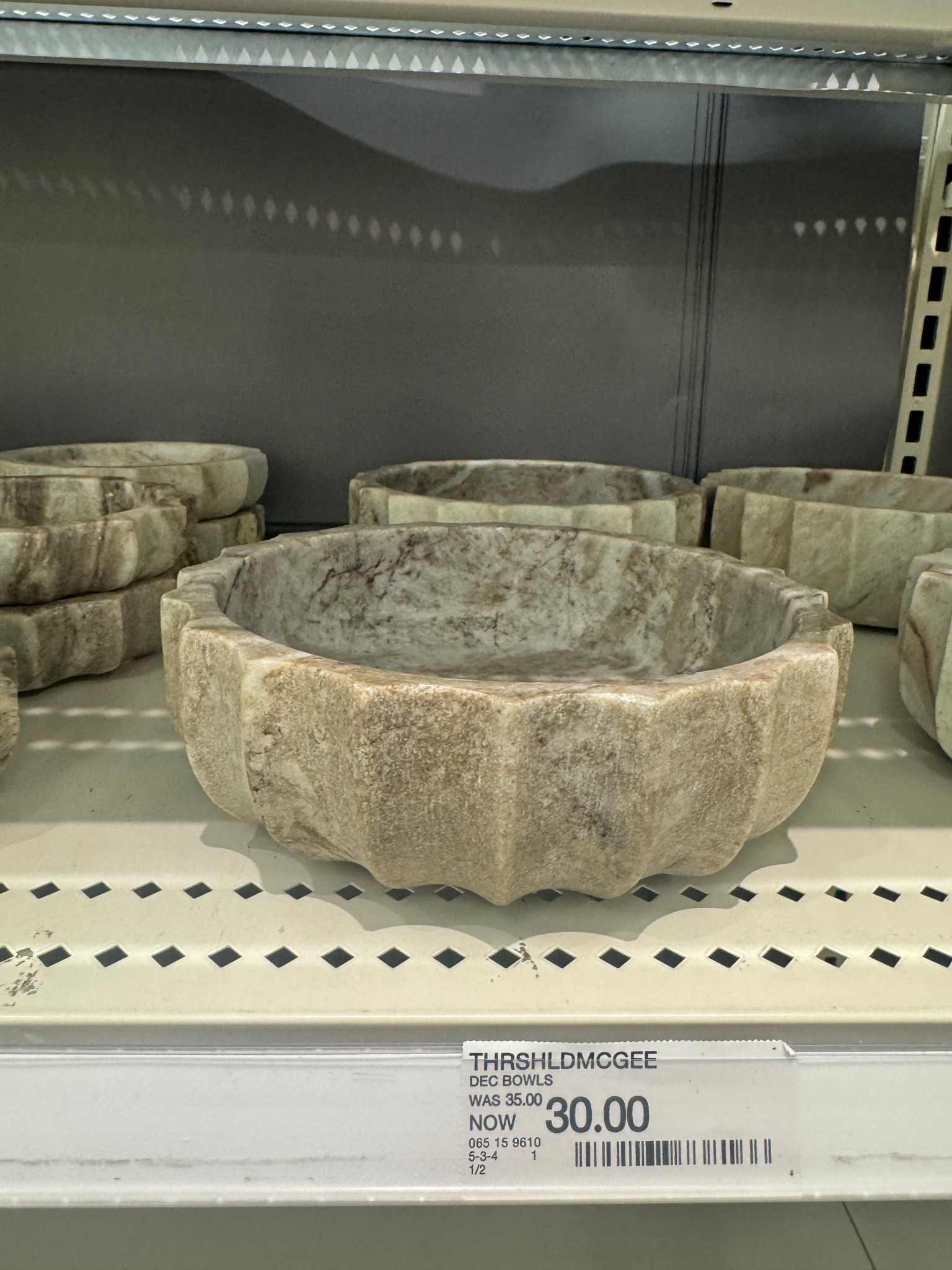 Small marble bowl, decorative object, shelf decor, stack on books, dresser decor for wallet/keys, affordable home decor, organic modern, transitional, classic style

#LTKHome #LTKFindsUnder50