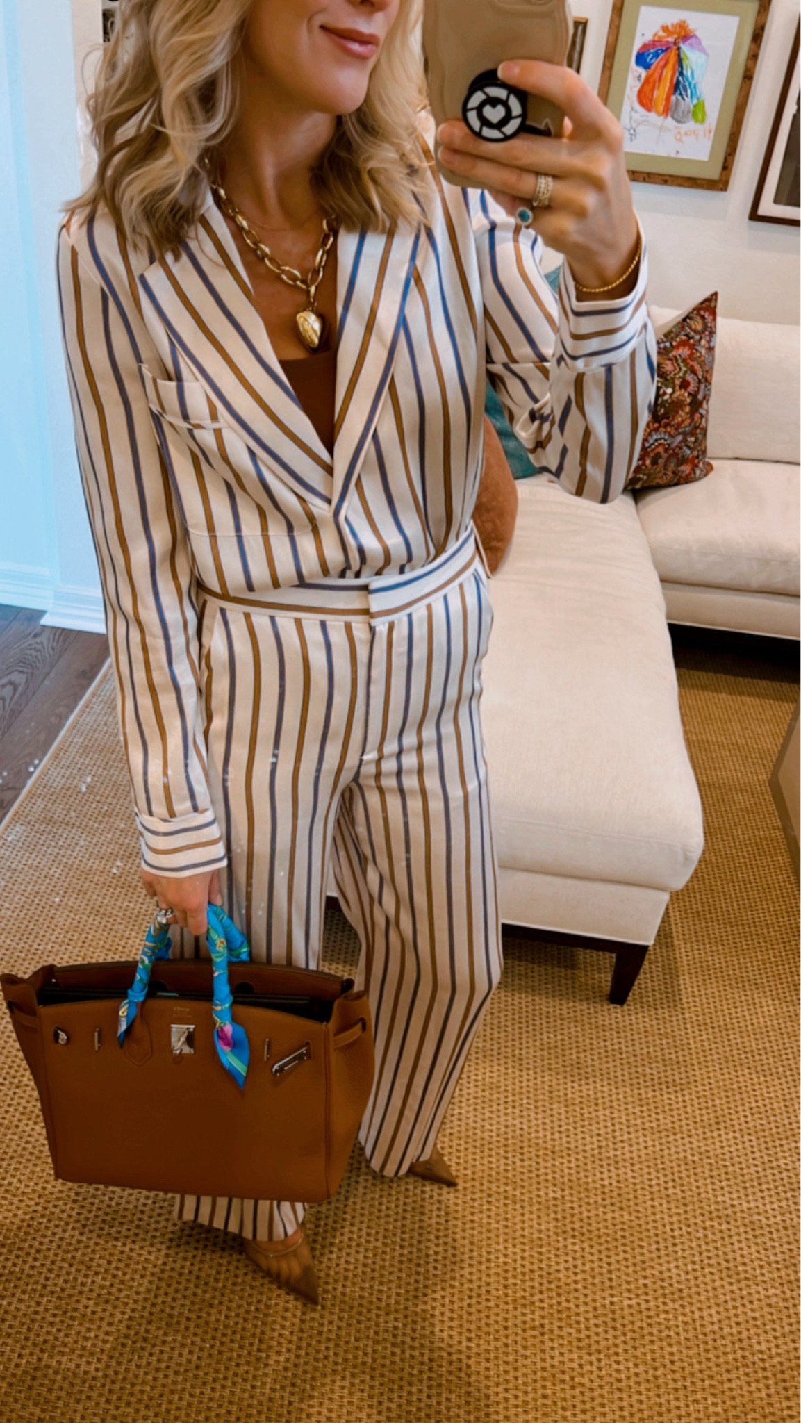 Meetings in 3, 2, 1… 🤎


#fallfashion #fall #style #ootd #wiw #fallstyle #workwear #businessattire 

#LTKSeasonal #LTKWorkwear #LTKShoeCrush