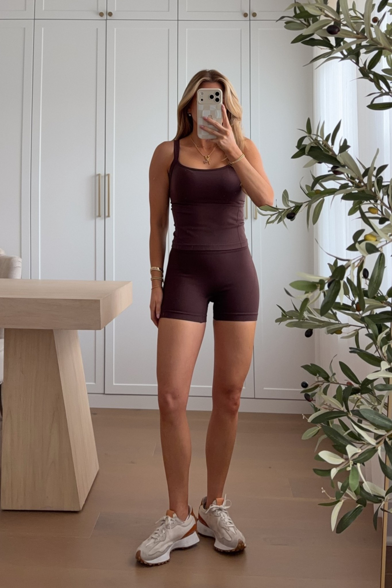 amazons set, wearing small