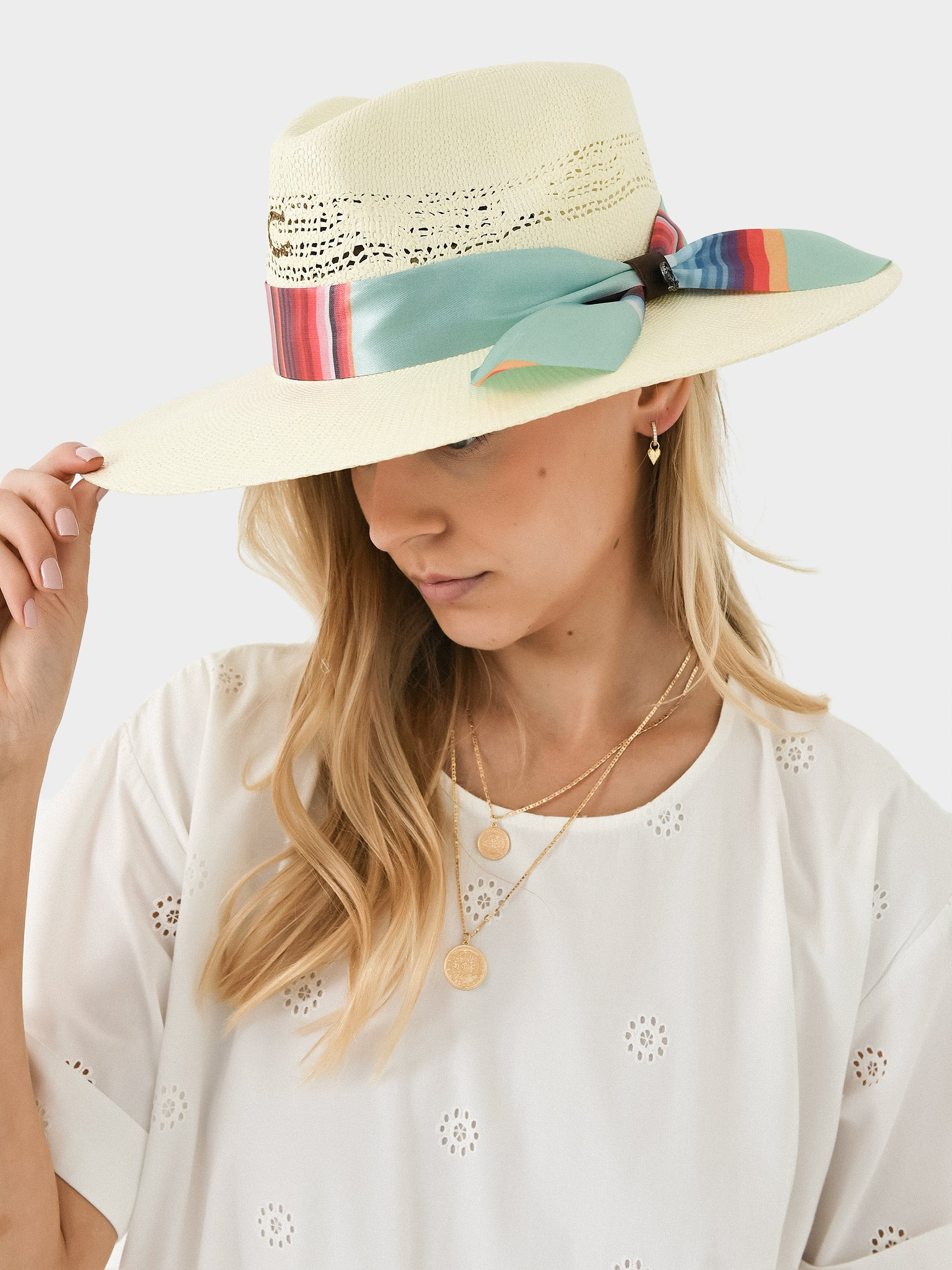 CHARLIE 1 HORSE
                      
                     Women's Summer Serape Hat | Saint Bernard