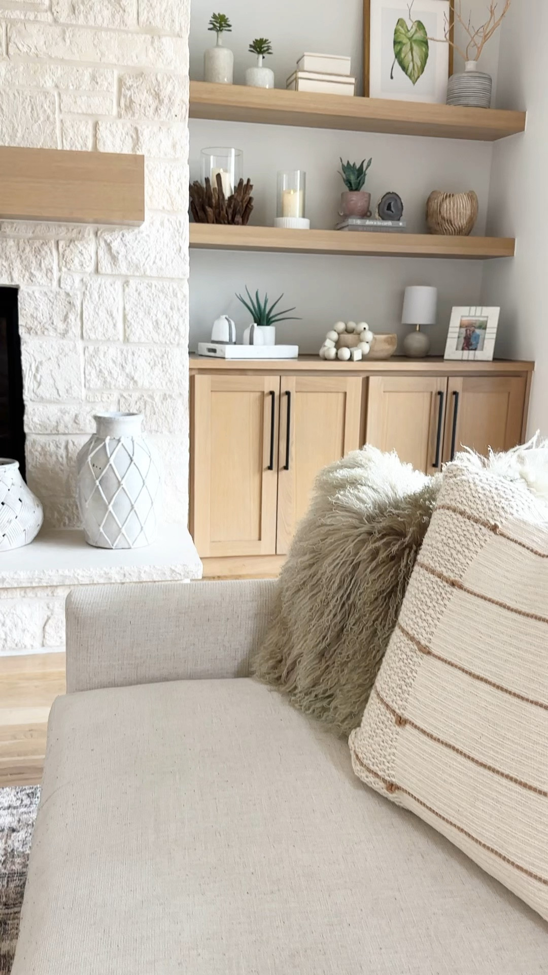 That post Christmas clean feeling! 

Neutral home. Home decor. Studio McGee. McGee & co. Cozy home. White oak cabinets. White oak floors. Pottery barn home. Arhaus couch. Ballard designs. Barstools. Neutral rug. 

#LTKstyletip #LTKhome #LTKitbag