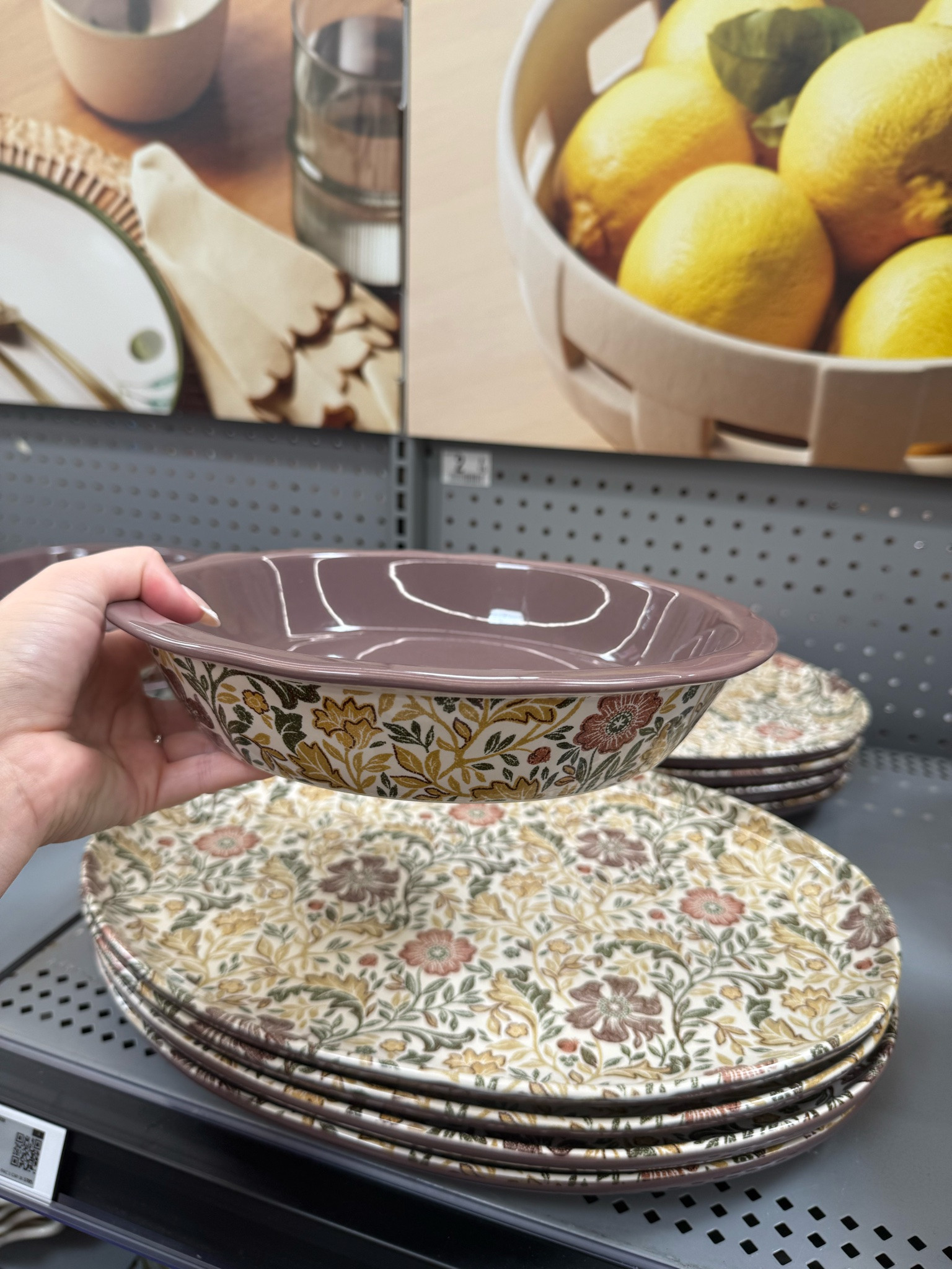 Floral pie dish

Hosting essentials fall home decor Walmart finds

#LTKmomlife #LTKSeasonal #LTKHome
