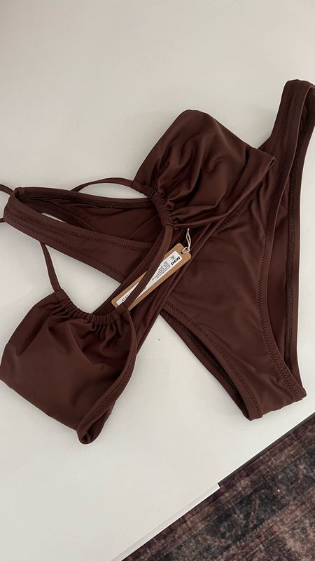 new fav swim brand #skims #swim #swimsuit #swimwear #bathingsuit #bikini #onepiece #brownbathingsuit #summertime #summer 

#LTKSwim #LTKFindsUnder50 #LTKTravel