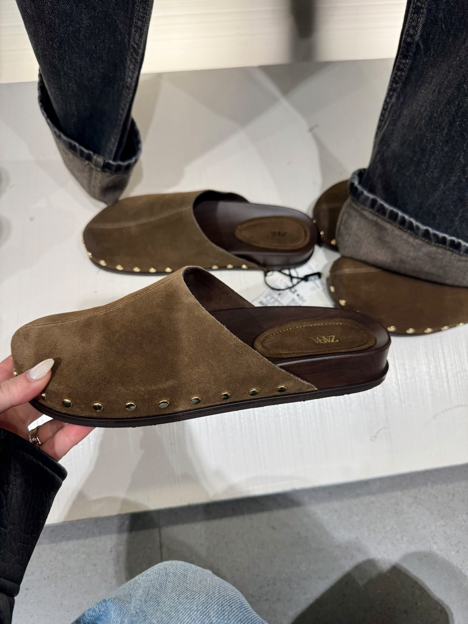 Saw so many cute pairs of shoes at Zara! Linking my 3 favorites here.