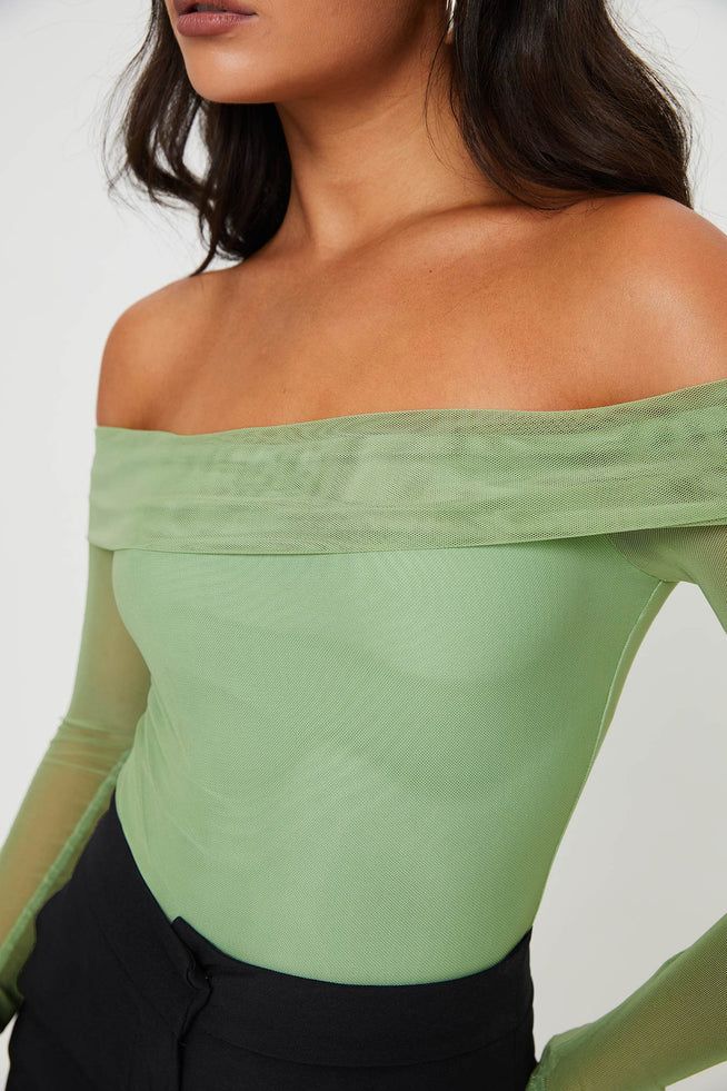 Doza Off The Shoulder Bodysuit Green | Princess Polly US