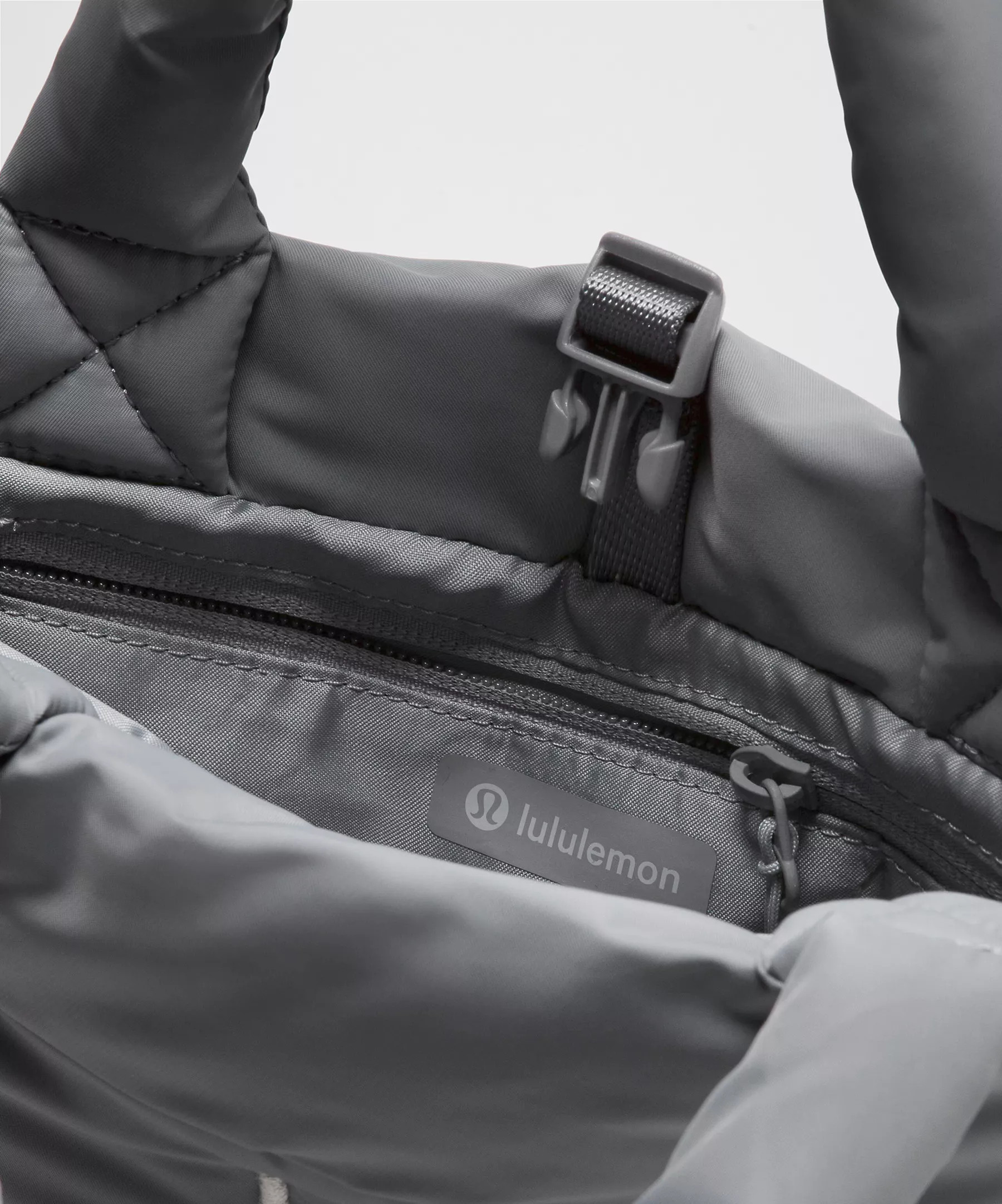 On My Level Tote Bag Small 3L | lululemon (CA)