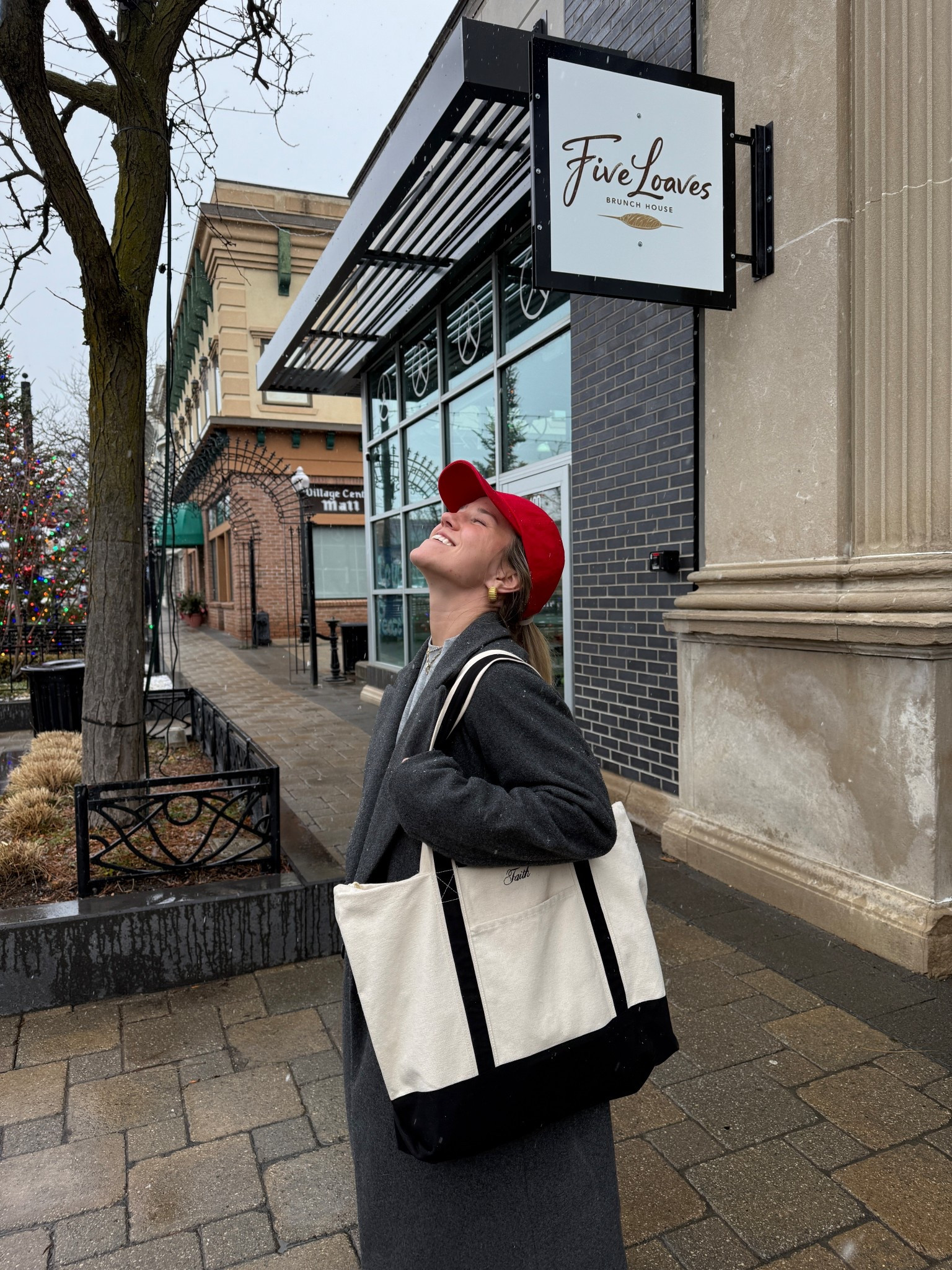 A pop of color ❤️

#LTKSeasonal #LTKootd #LTKFindsUnder50