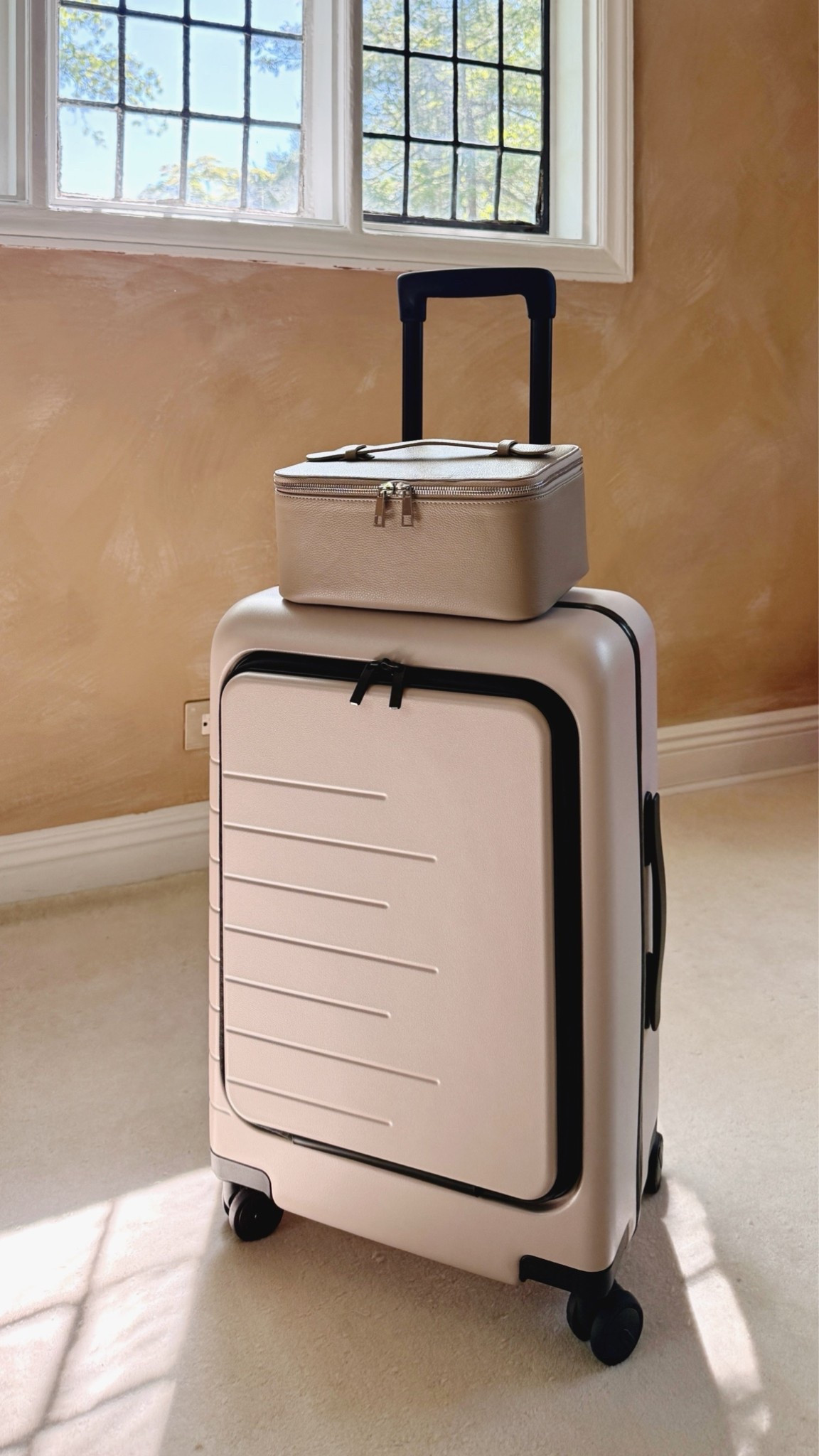 Perfect travel companions in the prettiest colors!

@Quince 
#quincepartner