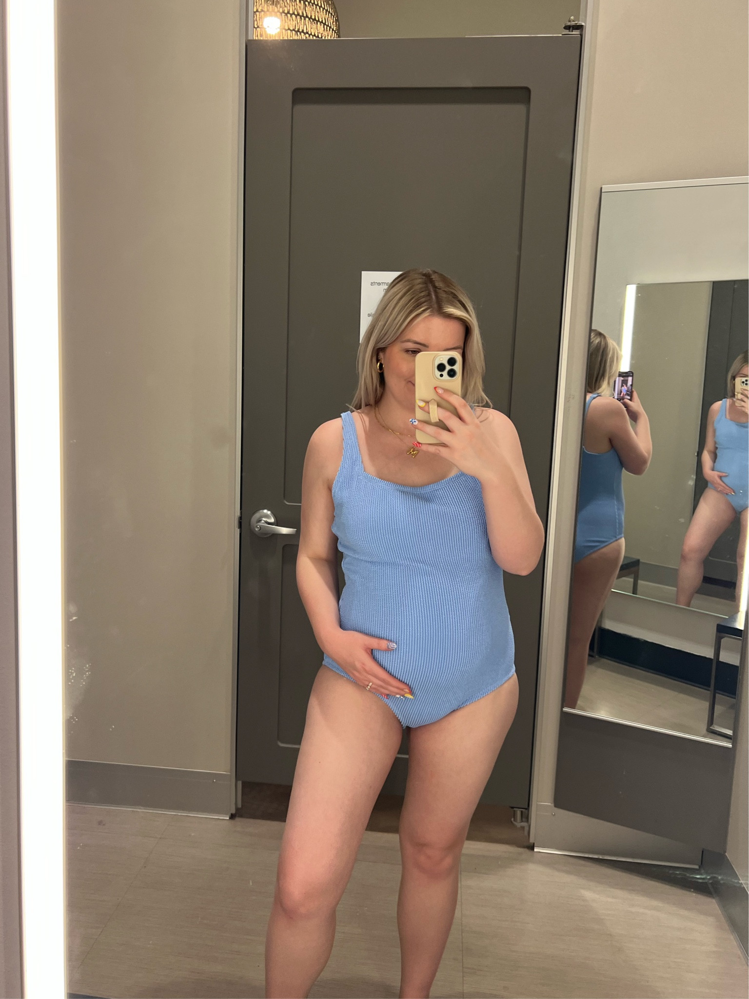 L // full coverage pucker textured one piece bathing suit



maternity friendly swimsuit, bump friendly swimsuit, pregnancy bathing suit, tuesdays at target, target swim, target summer

#LTKBump #LTKMidsize #LTKSwim