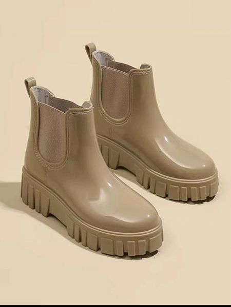 Taupe ankle Chelsea Rain Boots
#chelseaboots #ankleboots #rrendingboots #chelsearainboots

#LTKSeasonal #LTKunder50 #LTKshoecrush