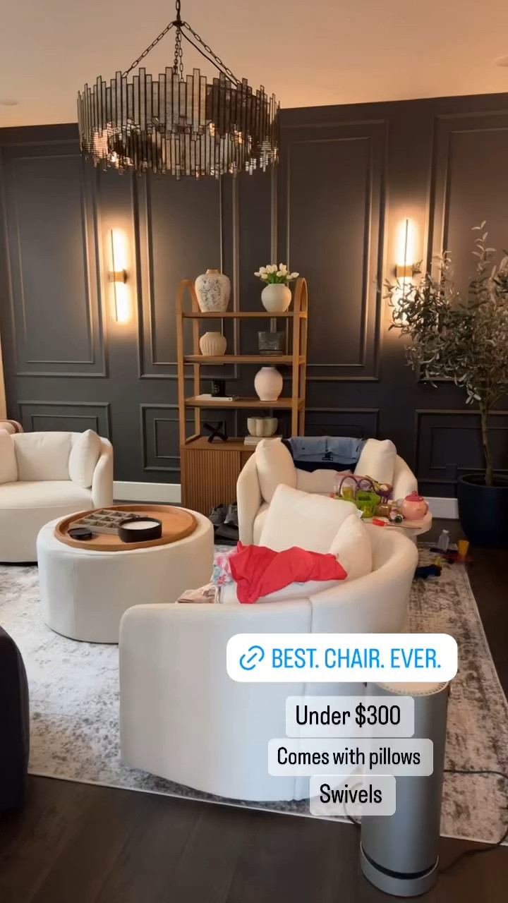The best chair ever under $300!!

#LTKHome #LTKSeasonal