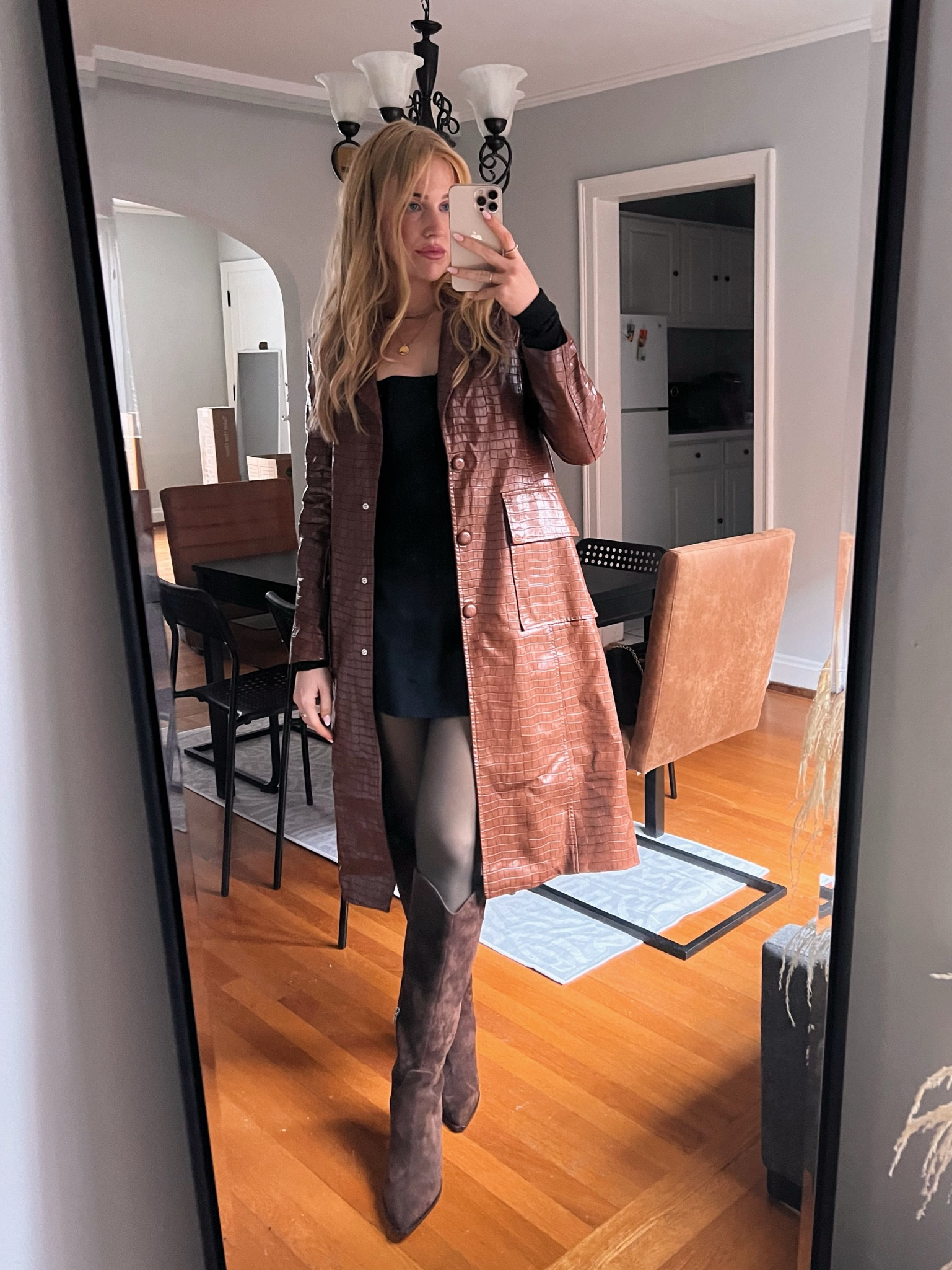 Fall outfit inspo

#LTKShoeCrush #LTKFallSale #LTKSeasonal