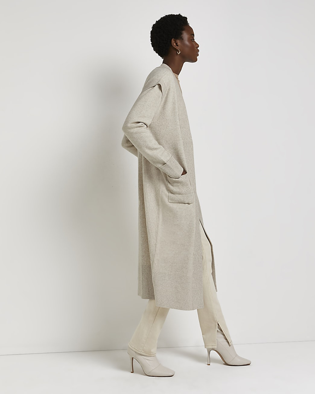 Beige knitted longline cardigan | River Island (UK & IE)