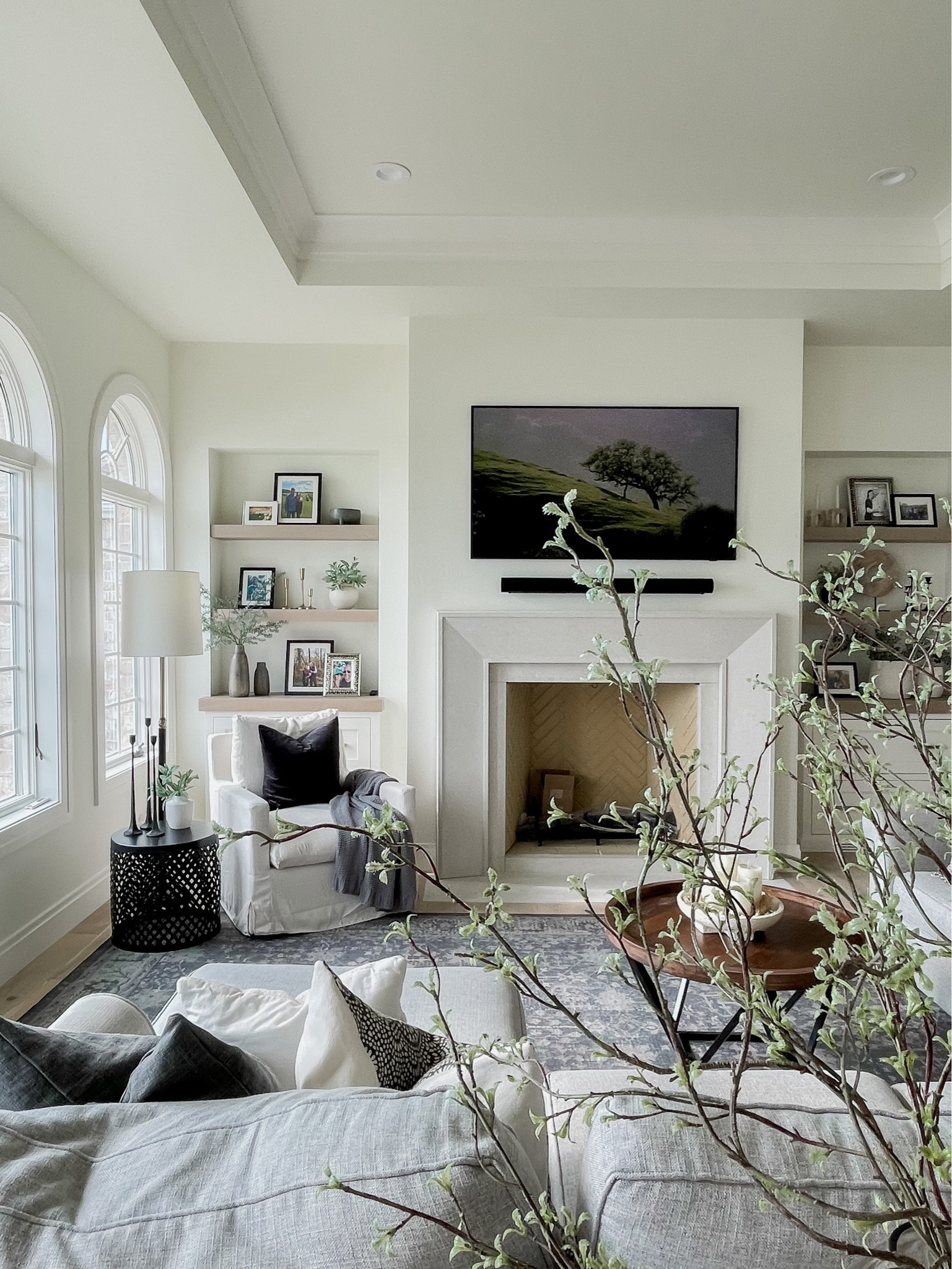 First round of shelf styling in the renovated living room! This room is a perfect combo of splurge and saves!



#LTKstyletip #LTKSeasonal #LTKhome
