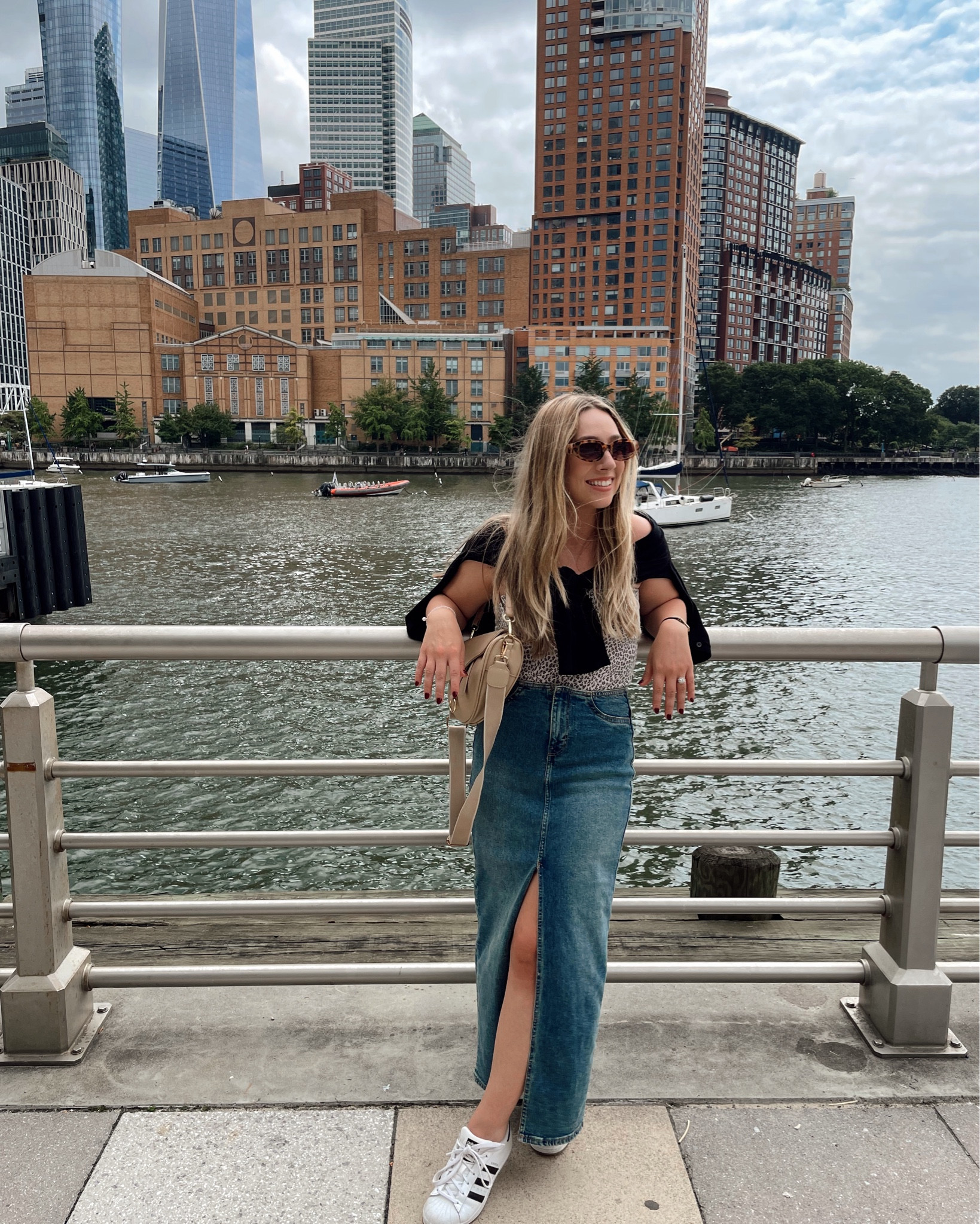 Last nyc look for a day of shopping! Wearing an XS in the denim skirt and it was so comfortable!!! Highly recommend. 

#nyc #nycoutfit #falloutfit #citygirl 

#LTKSeasonal #LTKNYFW #LTKStyleTip
