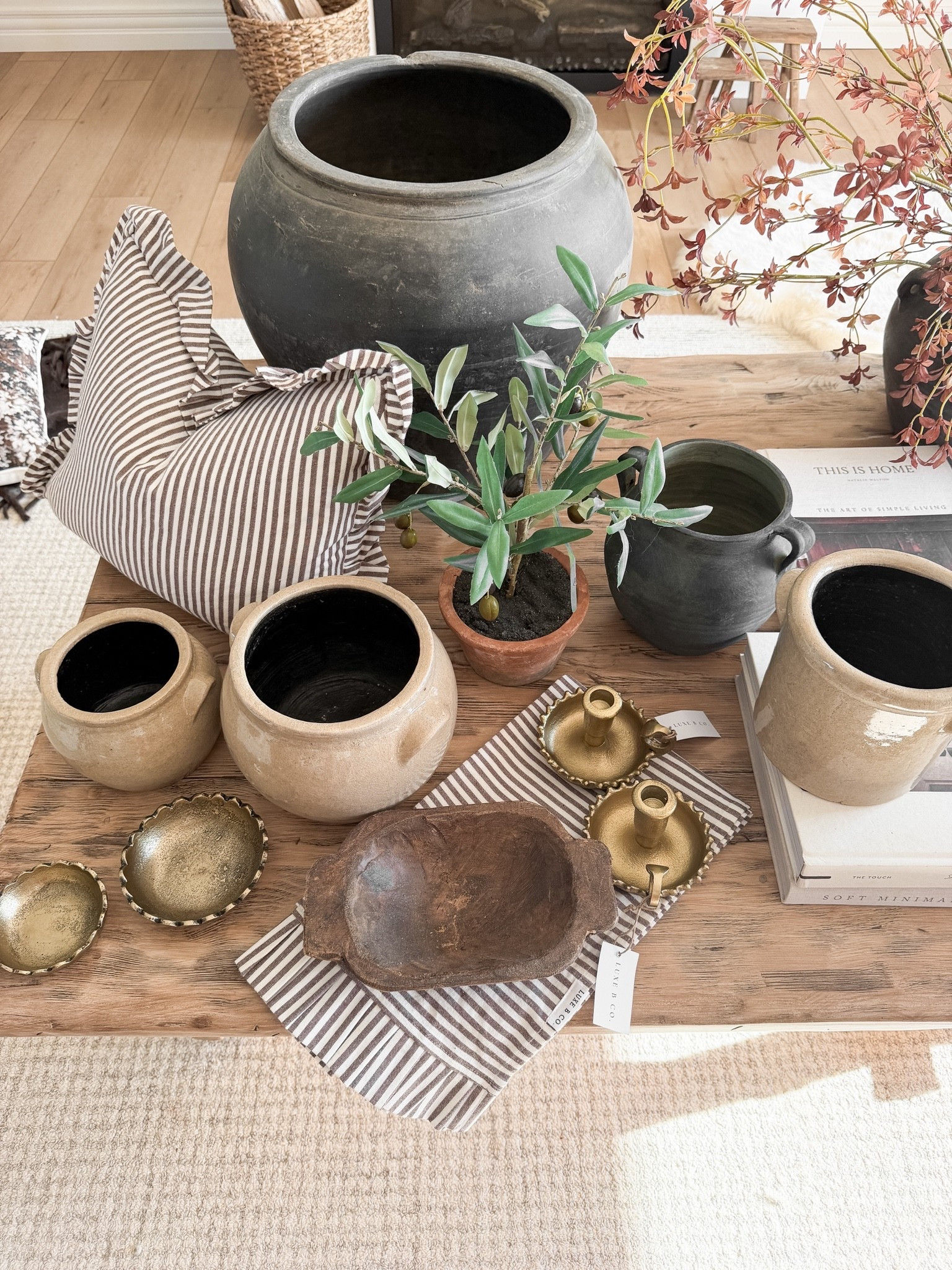 my favourite little details 🤎

#LTKsale #LTKfall #LTKhome