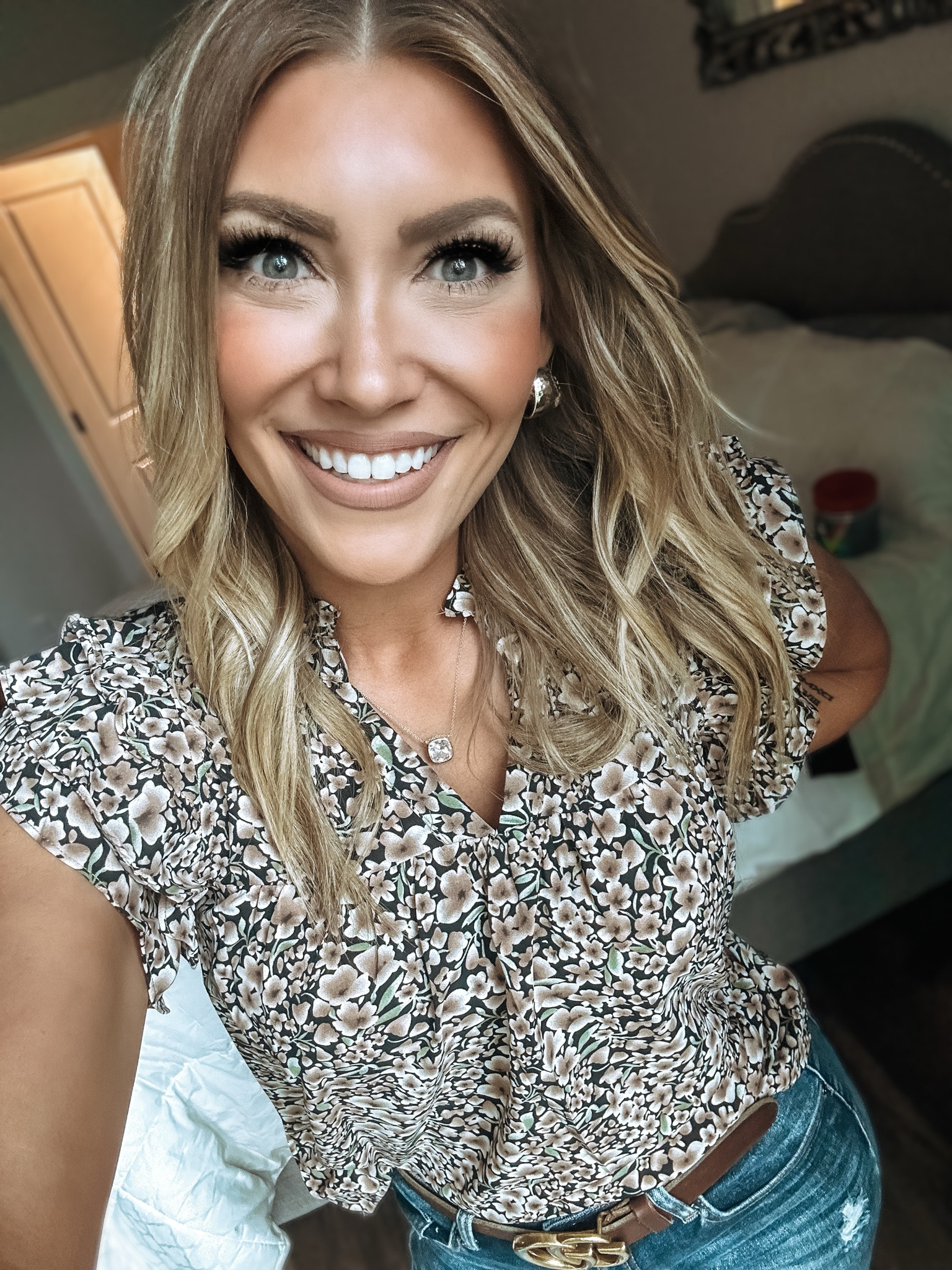 All ready for my photo shoot today! Linking my makeup, lashes, tanner and blouse! 

#LTKfindsunder50 #LTKxSephora #LTKbeauty