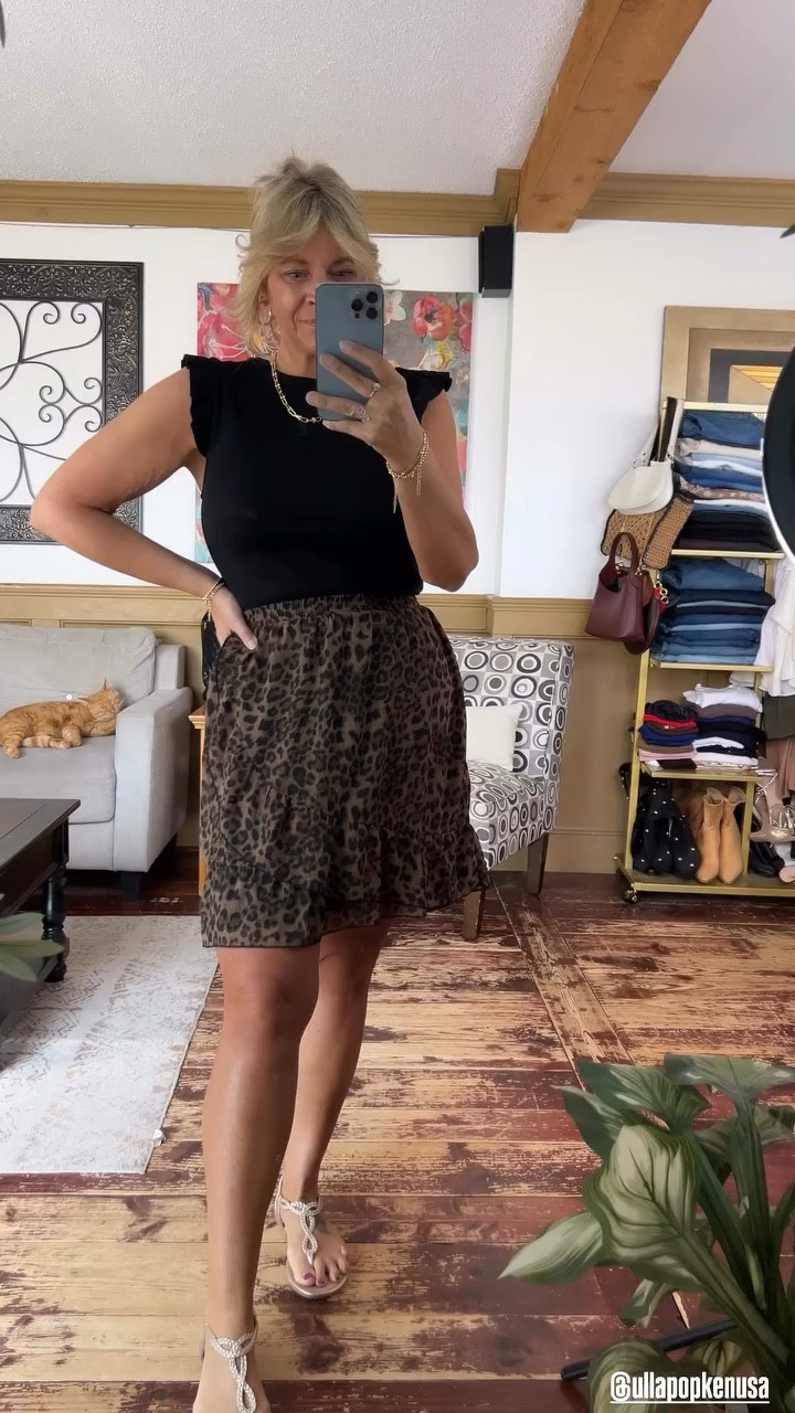 @ullapopkenusa faux wrap skirt & ribbed top- both size 12/14
Use code NOIULLA to save 35% 

#LTKSeasonal #LTKMidsize #LTKOver40