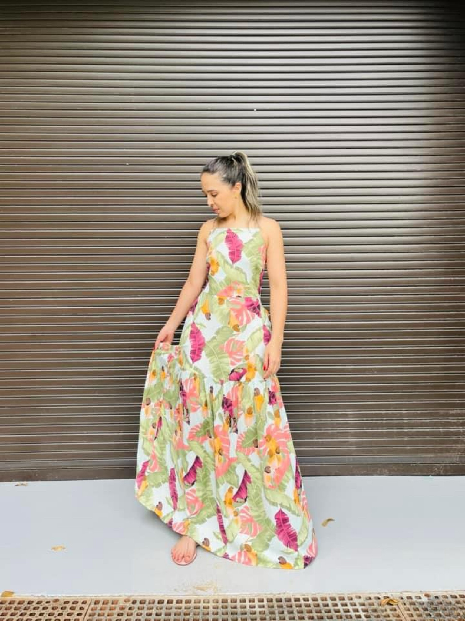 Floral, alegre, colorido… quem disse que longo é sempre formal? 

Hoje trago dicas de vestidos longos para você 😍

#LTKstyletip #LTKbrasil