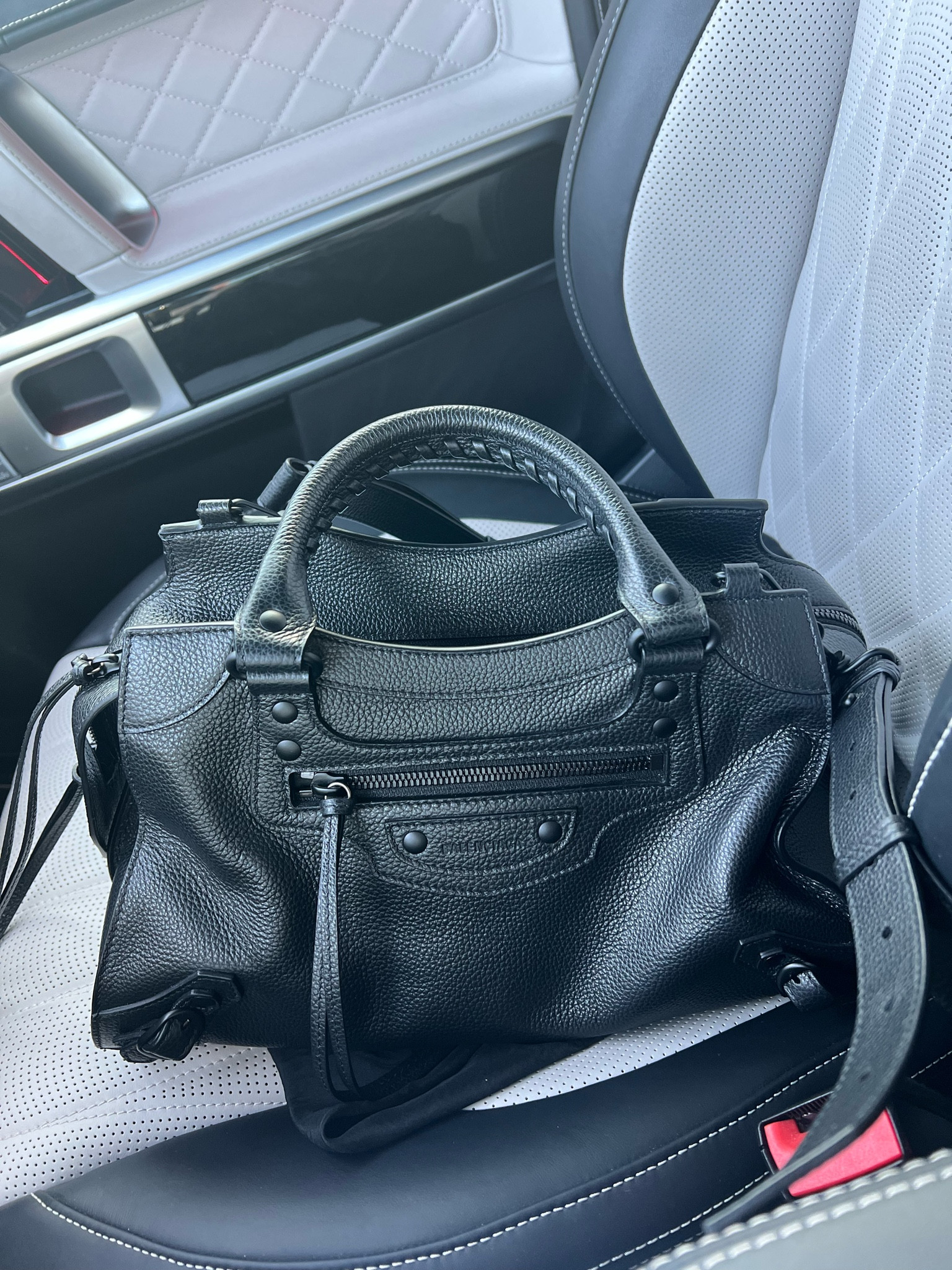 Birthday gift from husband 😍 Balenciaga city bag
Handbag 
Birthday gift
Black bag
Crossbody 
Chelsea Boots
Fall Dresses
Halloween Decor
Costume Idea
Christmas
Leather Leggings
Fall Shoes
Black Dress
Shacket
Sweater Dress

Fall Decor
Jeans
Bedding
Fall Fashion
Halloween
Leggings
Date Night
Fall Wedding
Booties
Coffee Table
Trench coat
Amazon fashion
Amazon finds
Amazon prime day

#

#liketkit #LTKfit #LTKstyletip #LTKunder100 #LTKSeasonal #LTKunder50 #LTKcurves #LTKworkwear #LTKshoecrush #LTKcurves #LTKmens #LTKfit #LTKtravel


#LTKitbag #LTKfamily #LTKmens