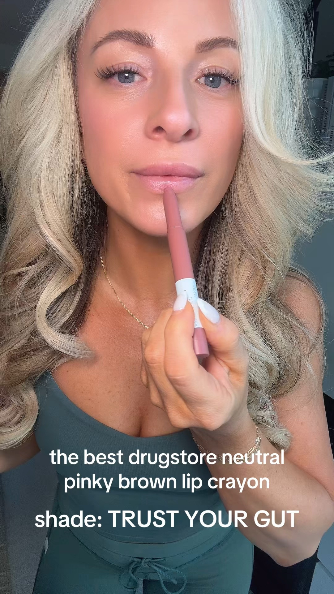 Maybelline in shade trust your gut
Covergirl gloss is HAVANA GOOD TIME