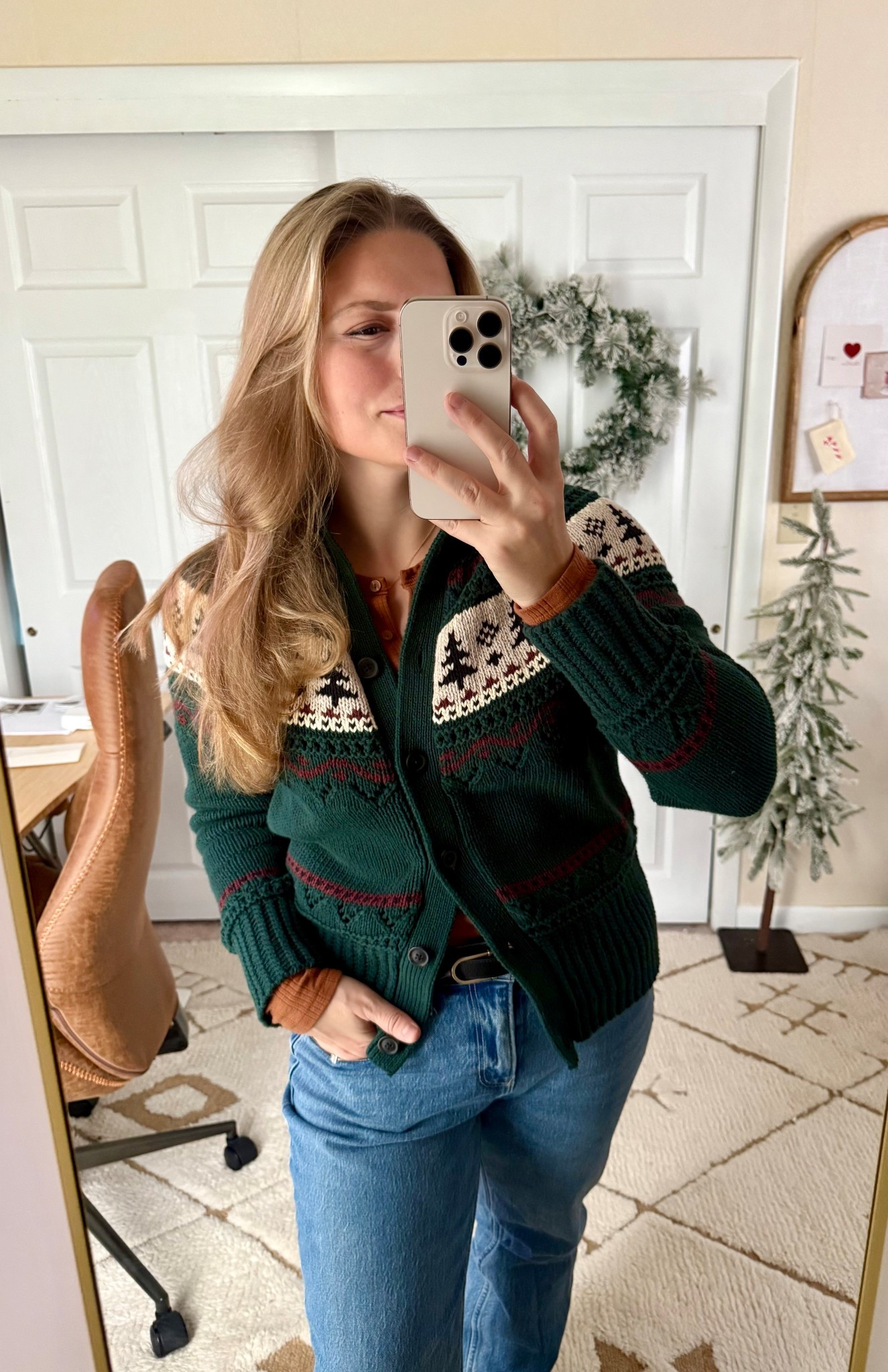 Christmas sweater, Christmas cardigan, over the door mirror, holiday sweater, LL bean, pin board, target finds 