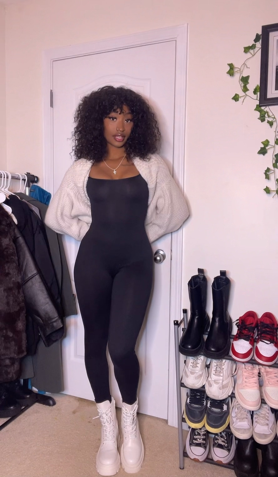 black jumpsuits & white sweater shrugs 

#LTKfit #LTKshoecrush #LTKstyletip