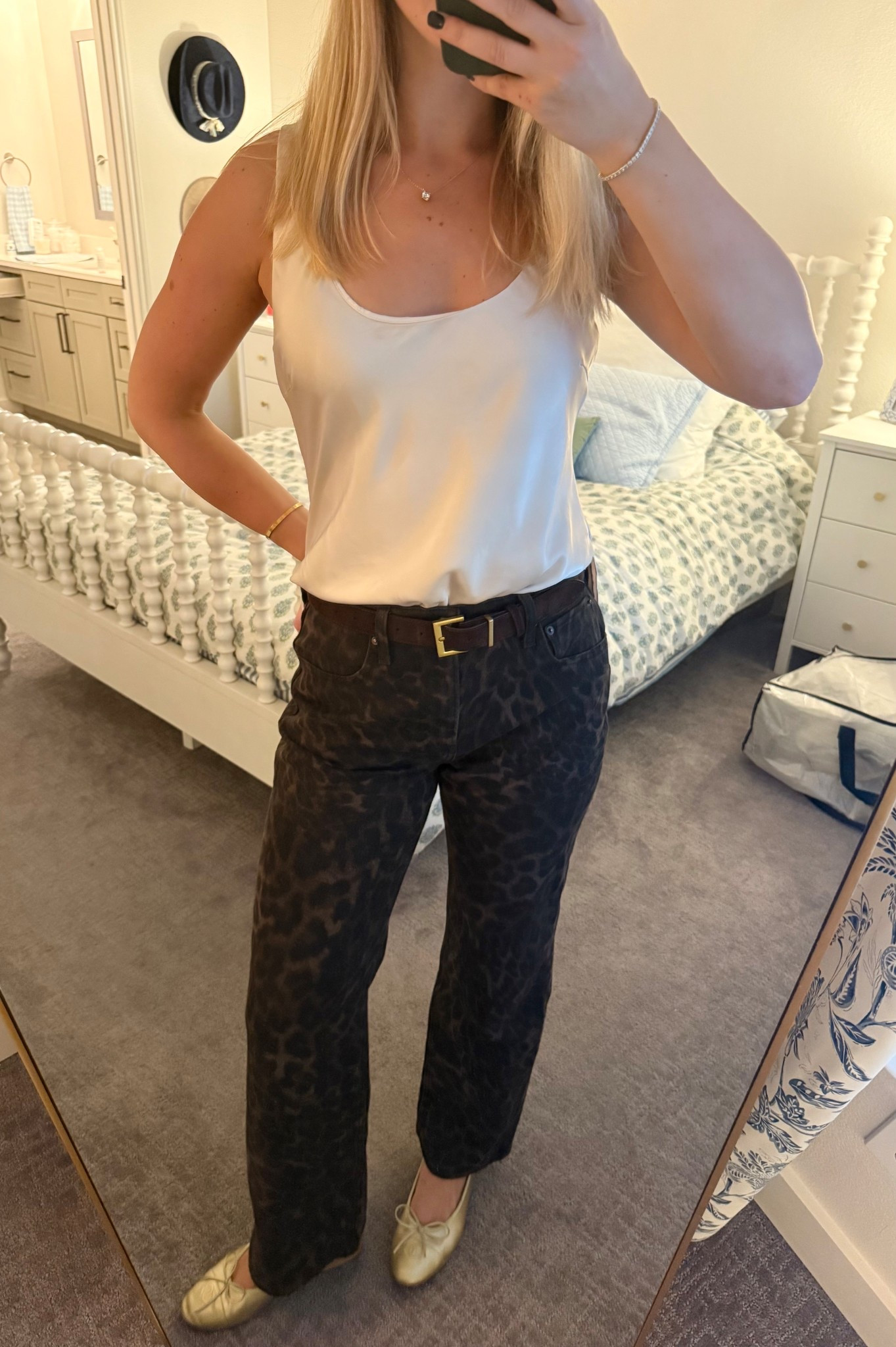 Fall Fit


Thanksgiving outfit
Thanksgiving look
Brown outfit
Brown belt
Brown suede belt
Gold belt
Brown and gold belt
Chanel ballet flats
Gold flats
Gold shoes
Cheetah print jeans
Leopard jeans
High waisted jeans
Wide leg jeans
Straight leg jeans
Abercrombie jeans
Abercrombie denim
Dinner outfit
Drinks outfit
Date night outfit
Girls night outfit
Weekend outfit
Party outfit
Going out look
Albee camisole cami nyc
Cami nyc
White tank
White tank
Cream tank
Party top
Fashionpass
Going out top
Date night top
Silk top
Silk tank
Satin top
Satin tank
Fall transition
Scoop neck tank
Basic tank
Fun top

#LTKFindsUnder100 #LTKootd #LTKHoliday