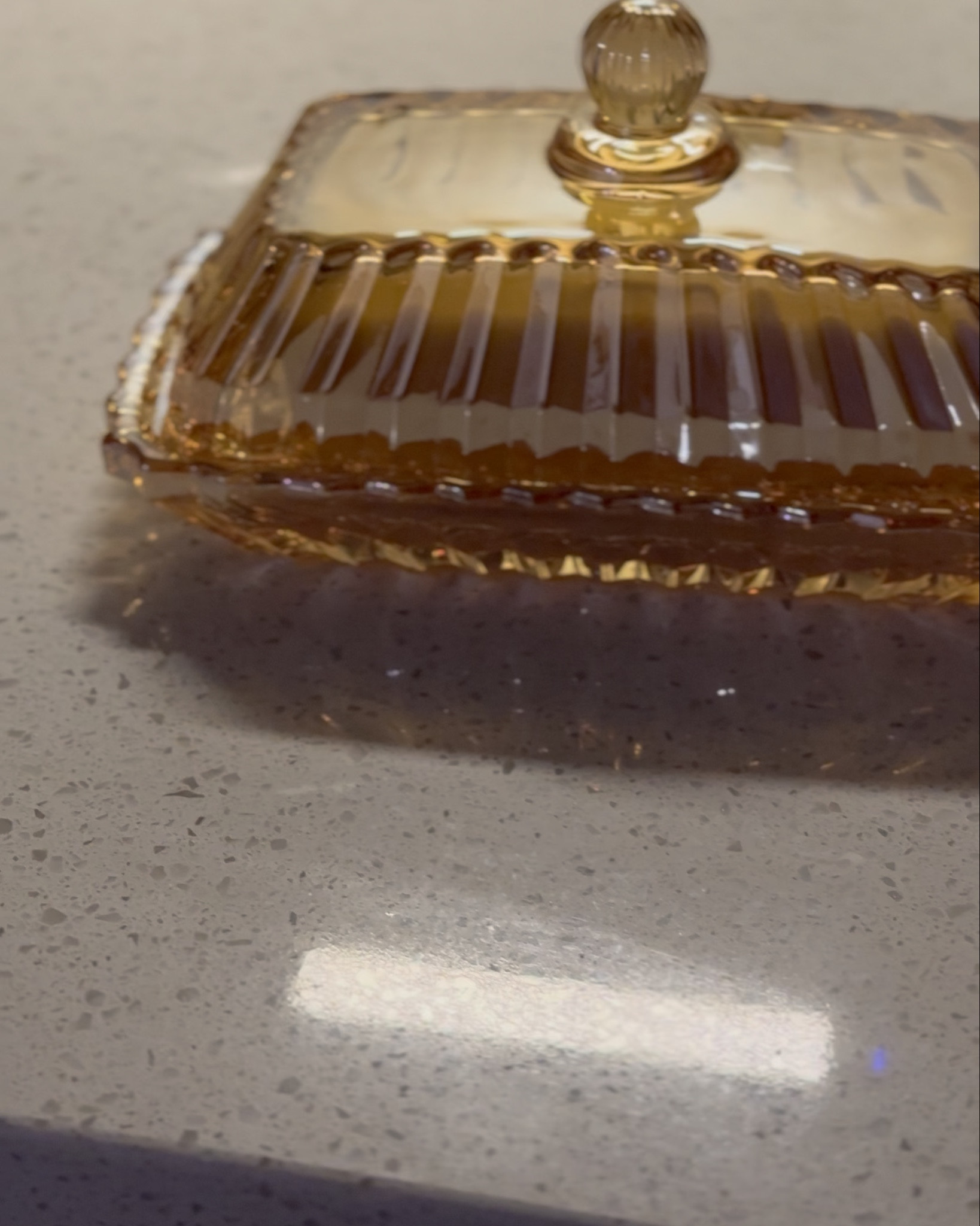 Who knew a butter dish would matter so much to me? Took me literal months to buy a new one.

#butterdish #housetohome #amazon

#LTKHome #LTKstorytime #LTKvlog