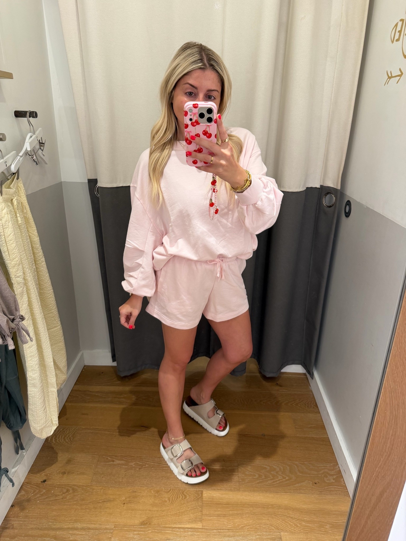 @Aerie set on sale!
Size small
Sandals tts
Travel outfit
Summer outfit

#LTKSaleAlert