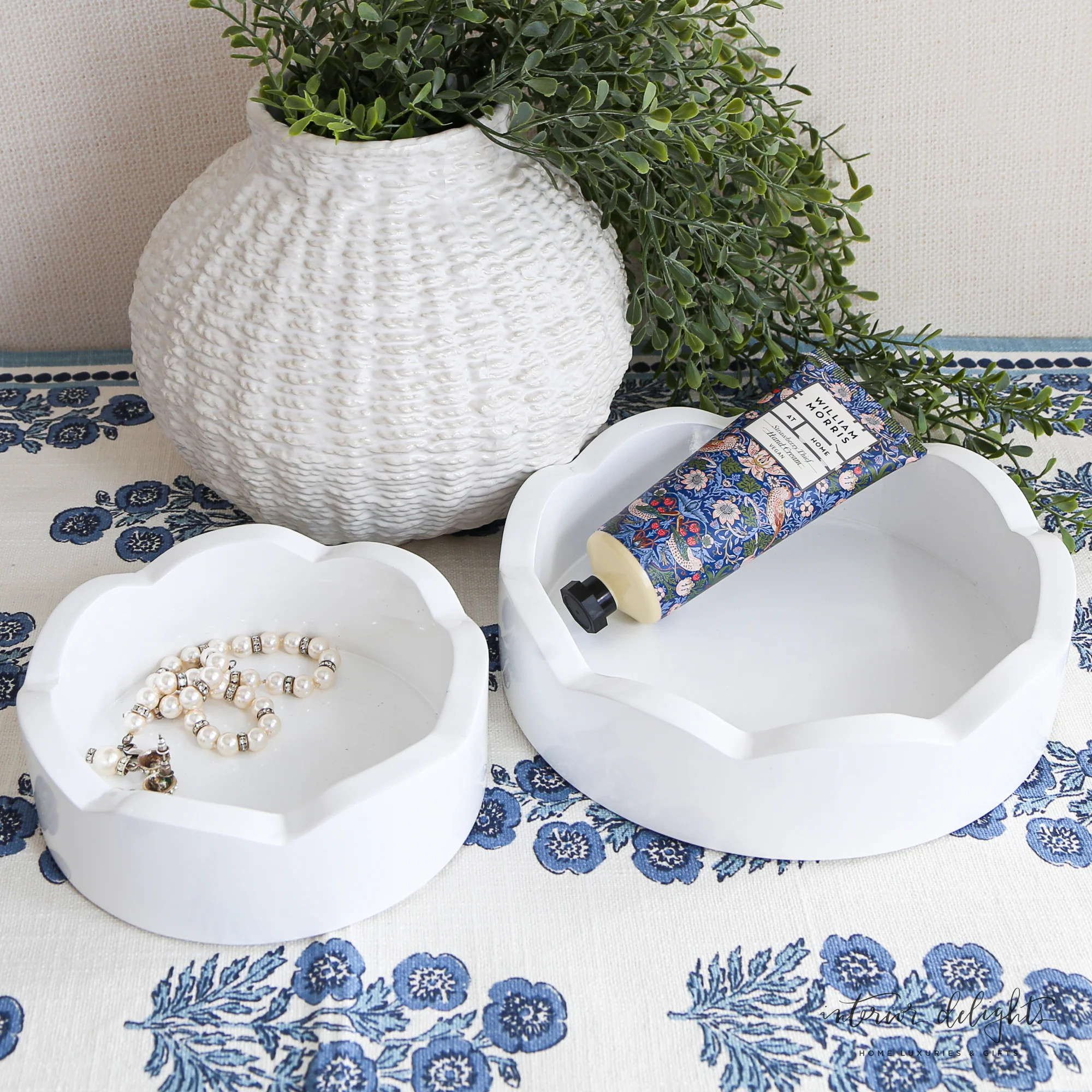 Mini Scalloped Tray Set | Interior Delights