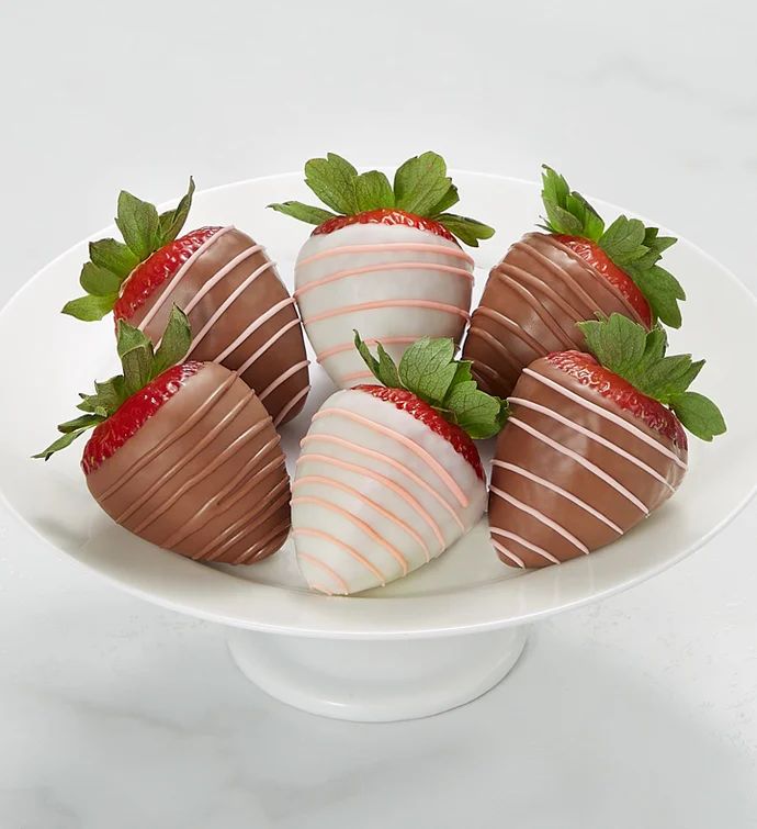When it comes to Mom, only the sweetest surprise will do. Our juicy Mother’s Day strawberries a... | 1800flowers.com