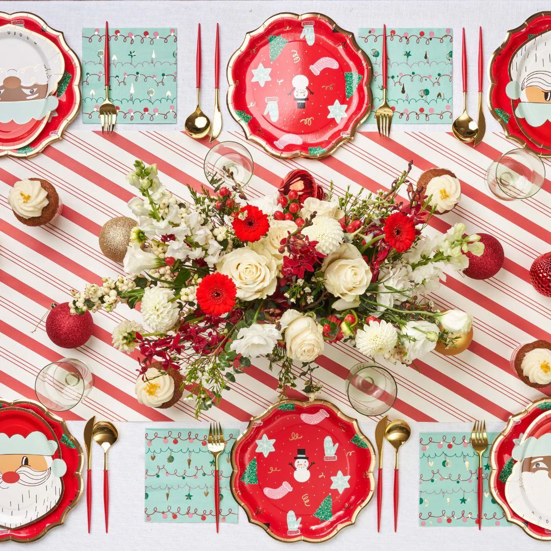 Deck The Halls Table Setting | Sophistiplate