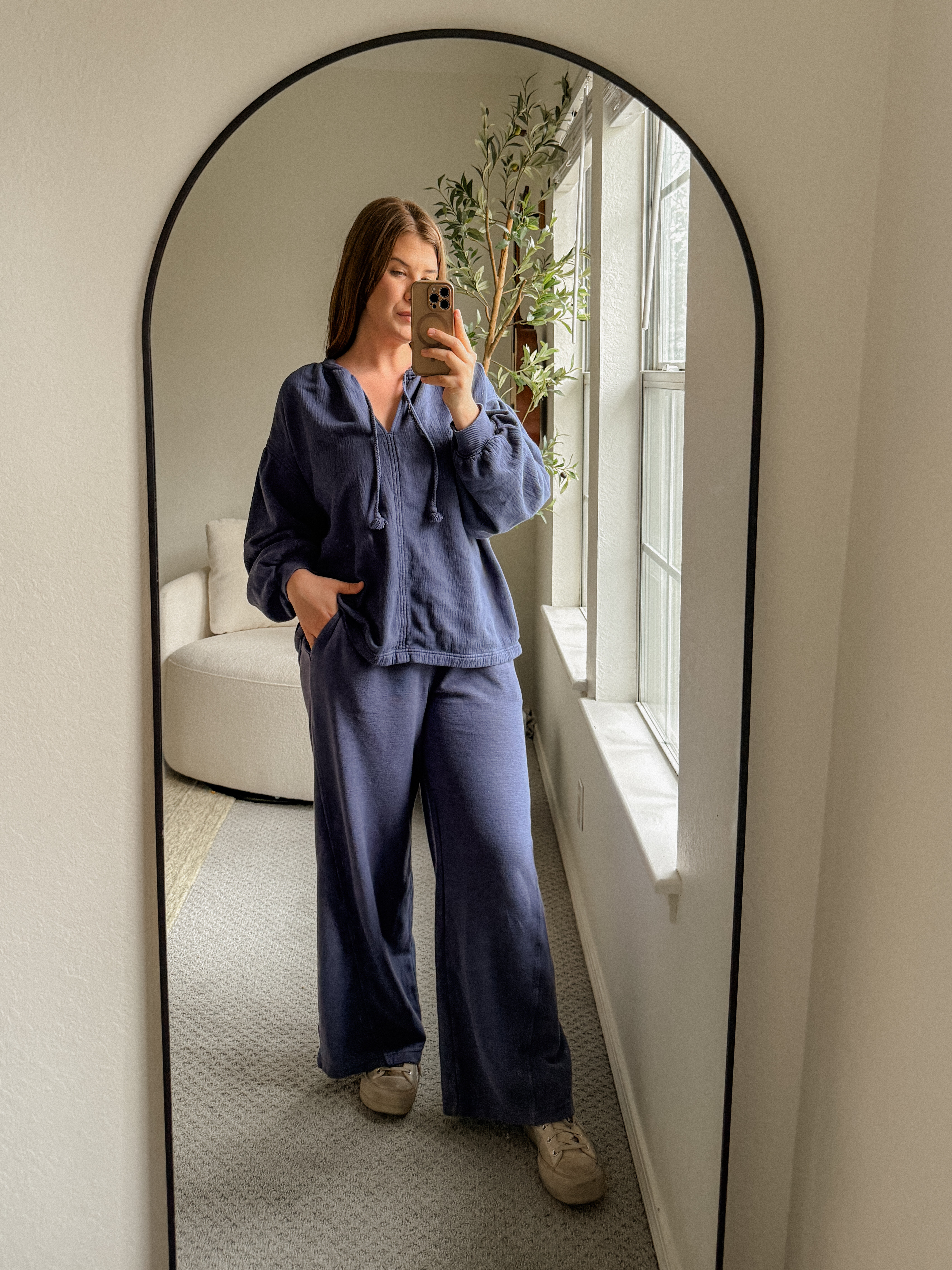 The comfiest set from Aerie!  I’m wearing Medium in the top and Small in the pants. I’m 5”6! 

 

#LTKSpringSale #LTKSaleAlert