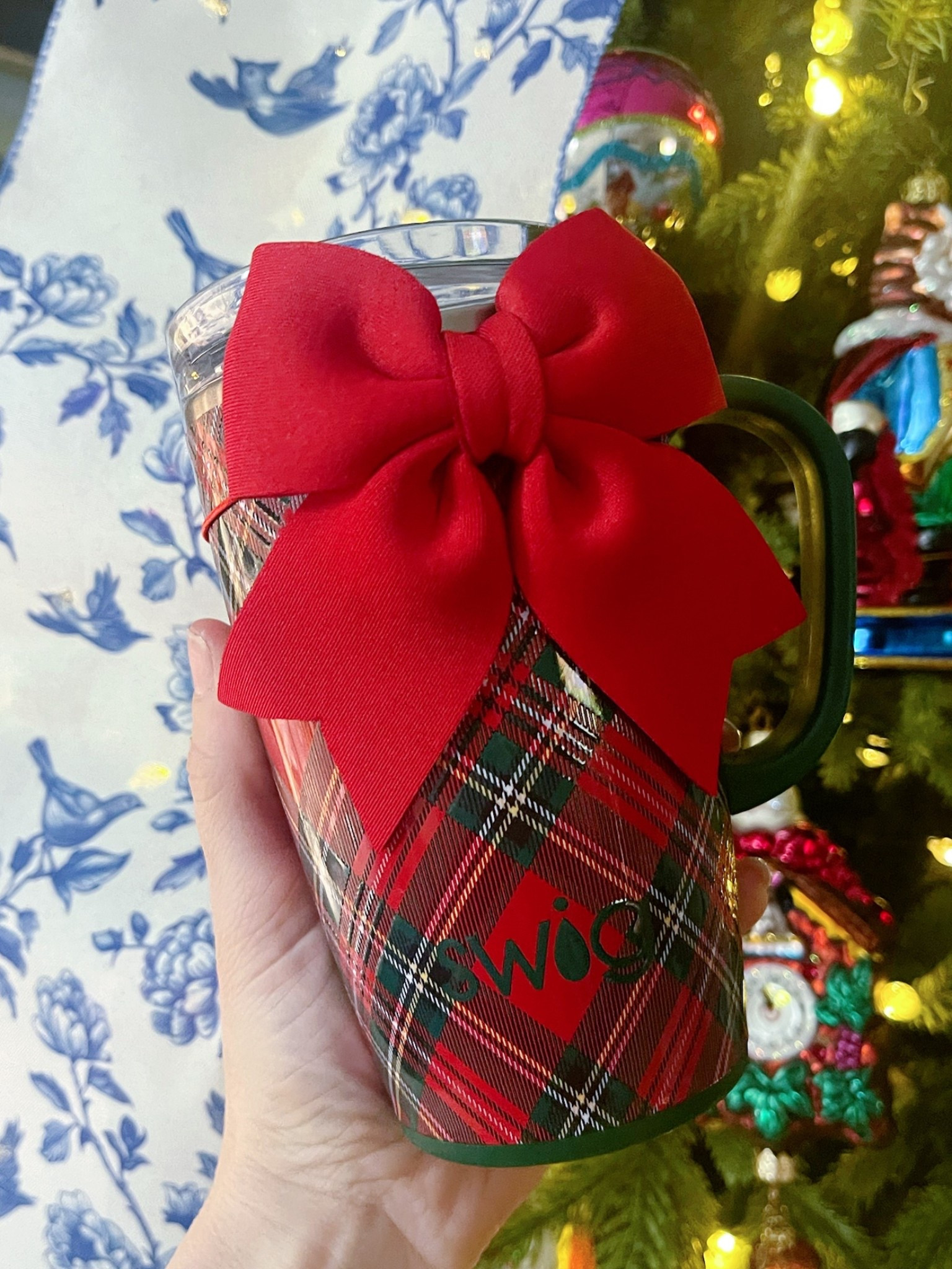 Christmas Plaid Swig Mug 🎄❤️

The cutest festive travel mug for the holiday season! This Christmas plaid Swig mug is insulated, cup-holder friendly, and keeps your coffee hot for hours — but the real star is that big red bow 🎀 It looks adorable under the tree, in a stocking, or tied onto a gift as part of the wrapping. Such an easy, under-$35 gift idea for teachers, neighbors, girlfriends, or yourself!

holiday coffee mug • plaid tumbler • festive drinkware • cozy Christmas gift • stocking stuffer idea • red bow mug • teacher gift • travel mug Christmas style

#LTKHoliday #LTKGiftGuide #LTKHome